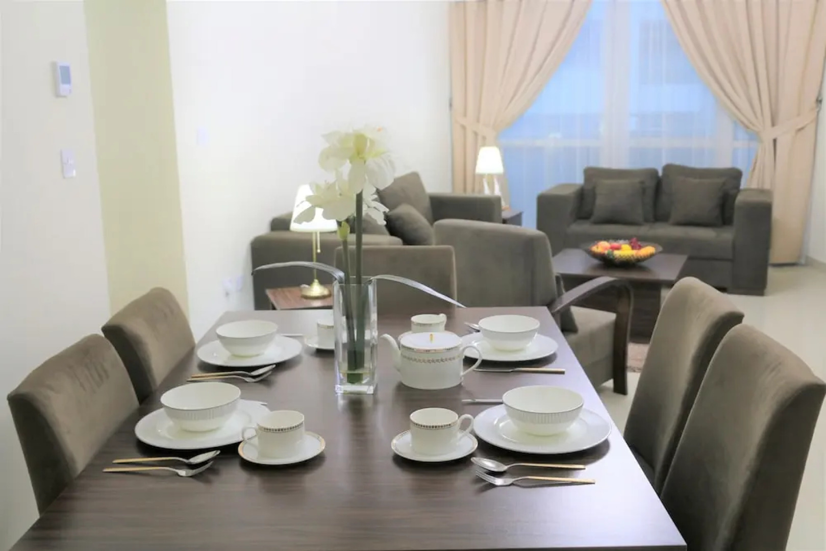 Sea View 2BD Apartments - West Bay