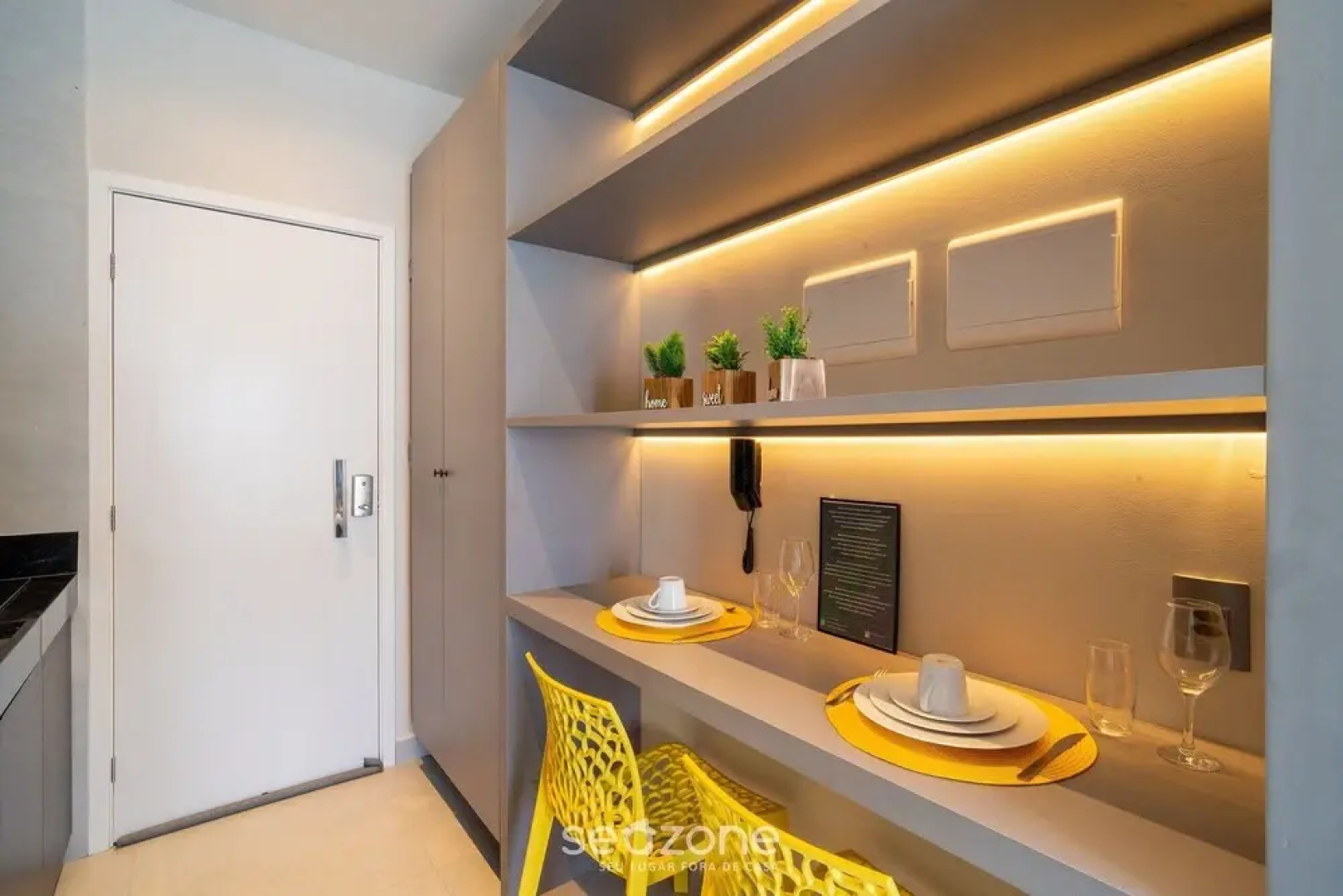 Studio 900m From the Beach in Intermares Uni0402