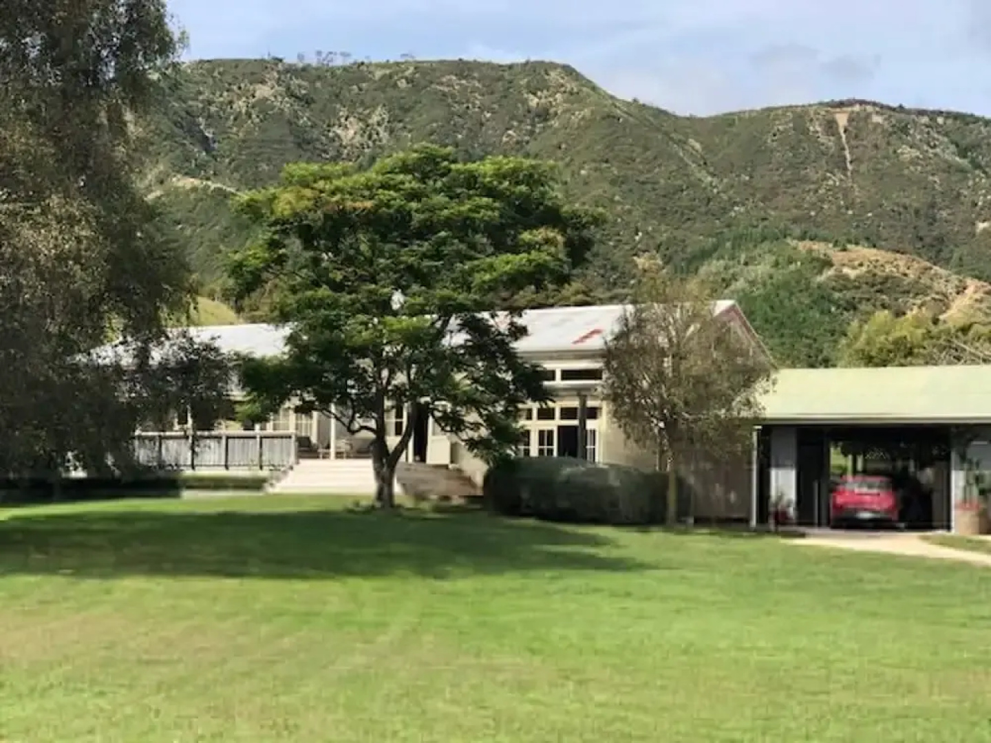 The Woolshed Estate at Tata Beach