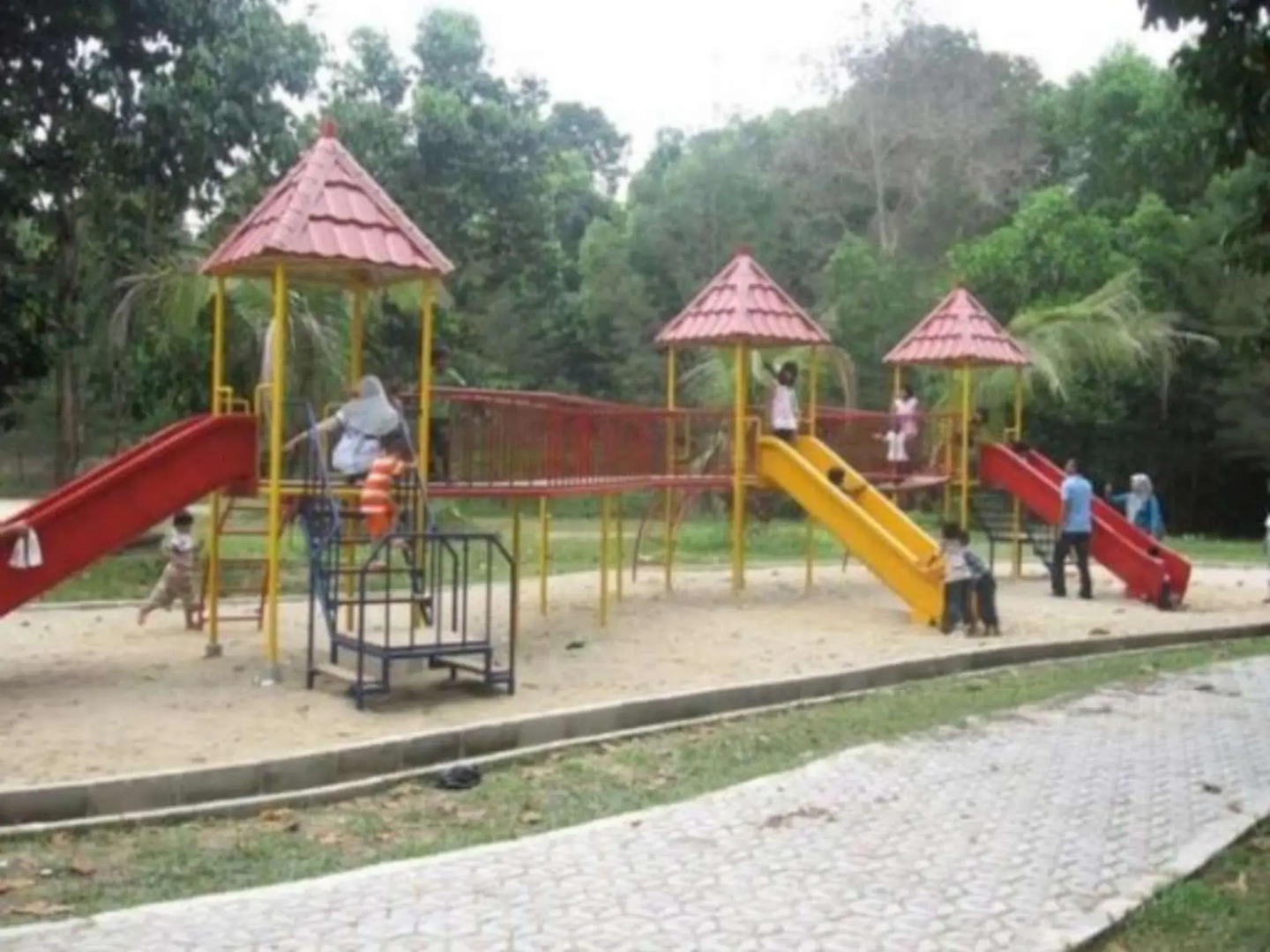 Tanjung Pesona Beach Resort & Spa