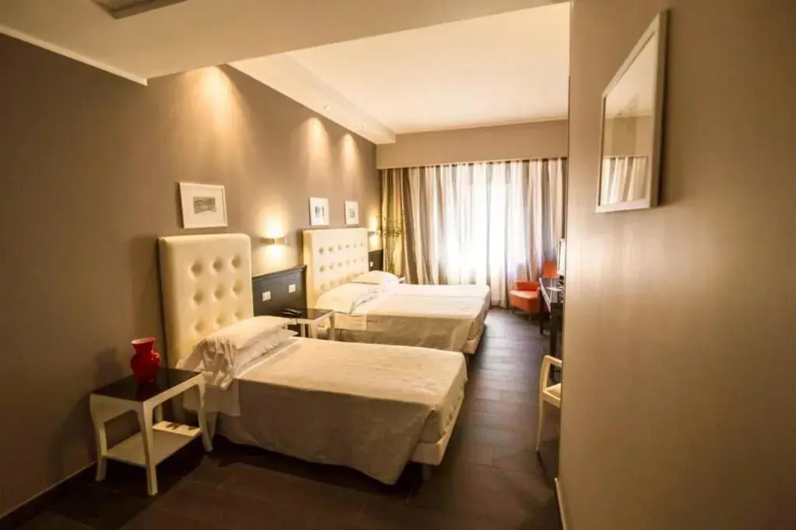 Hotel La Mediterranea