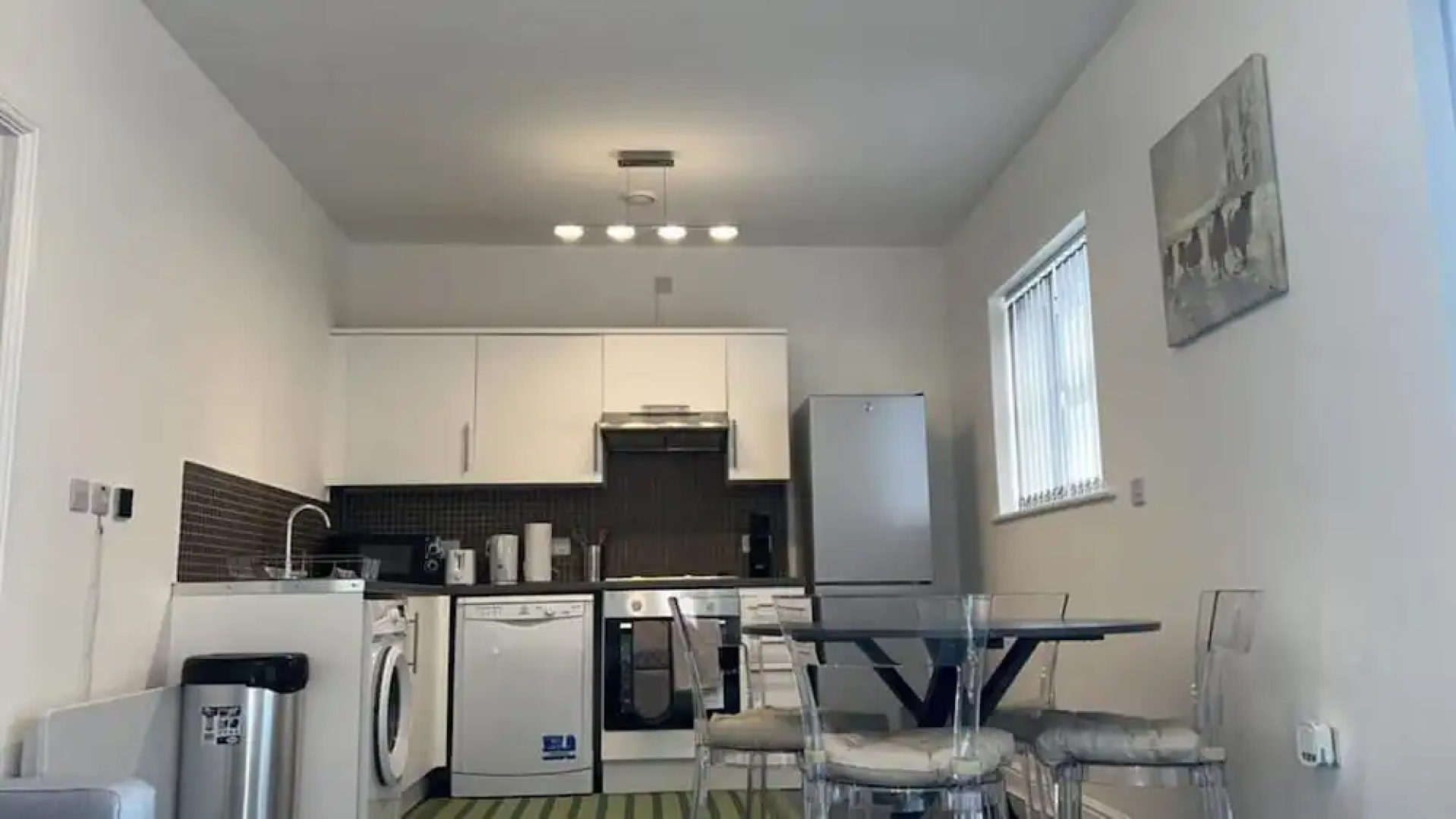Beautiful 1-bed Apartment in Tipton