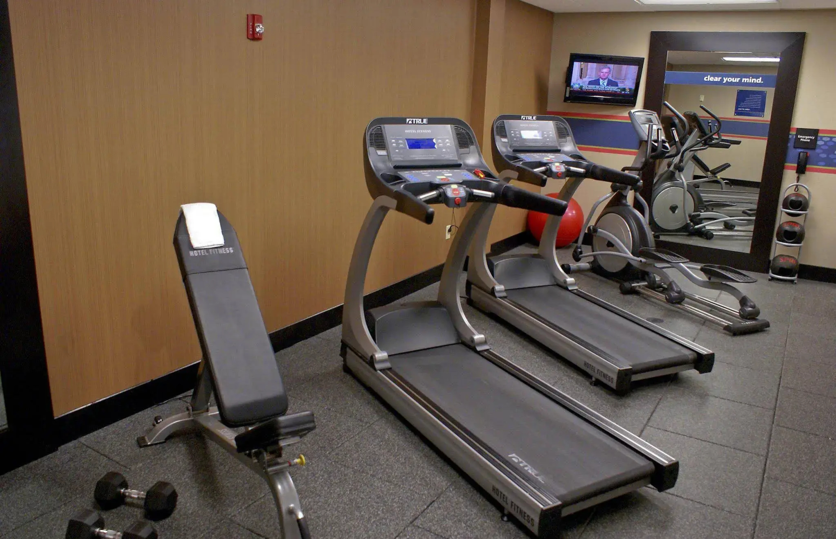 Hampton Inn & Suites Charlotte Airport