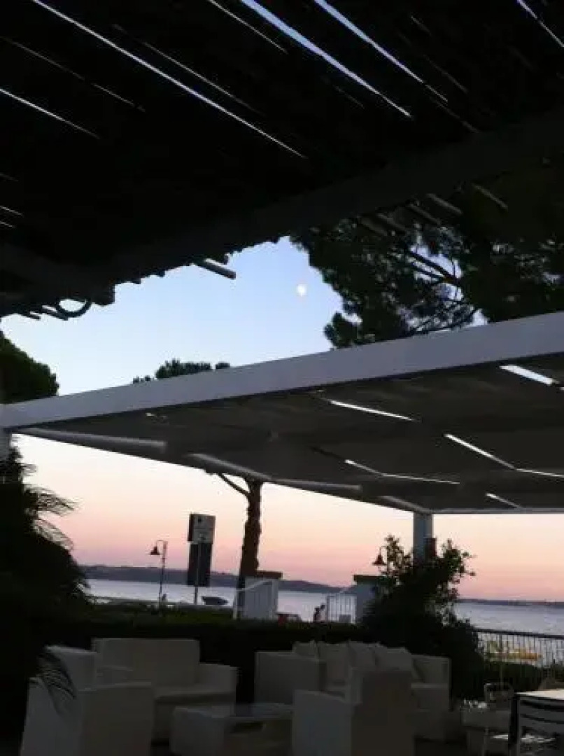 Skipper White Guest House