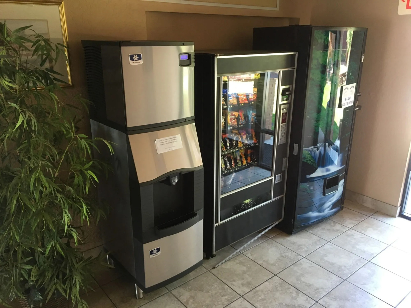 Americas Best Value Inn & Suites - Fort Collins East / I-25