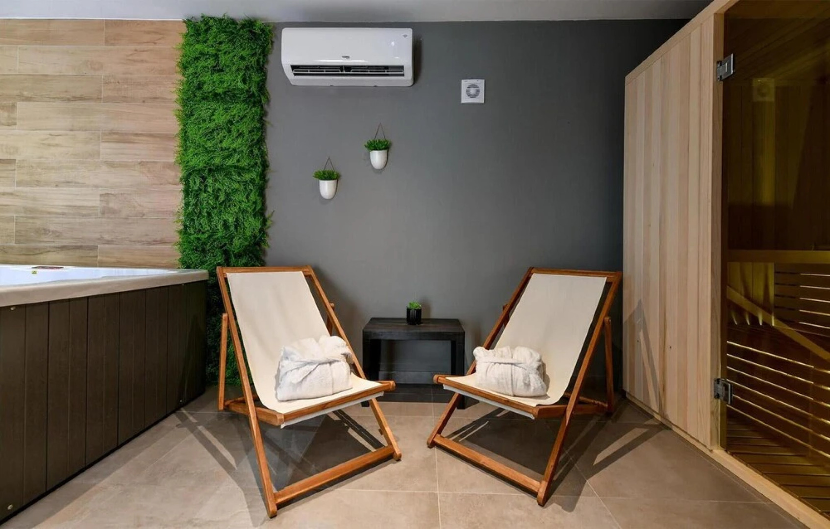 Awesome Home in Lisicic With 3 Bedrooms, Wifi and Sauna