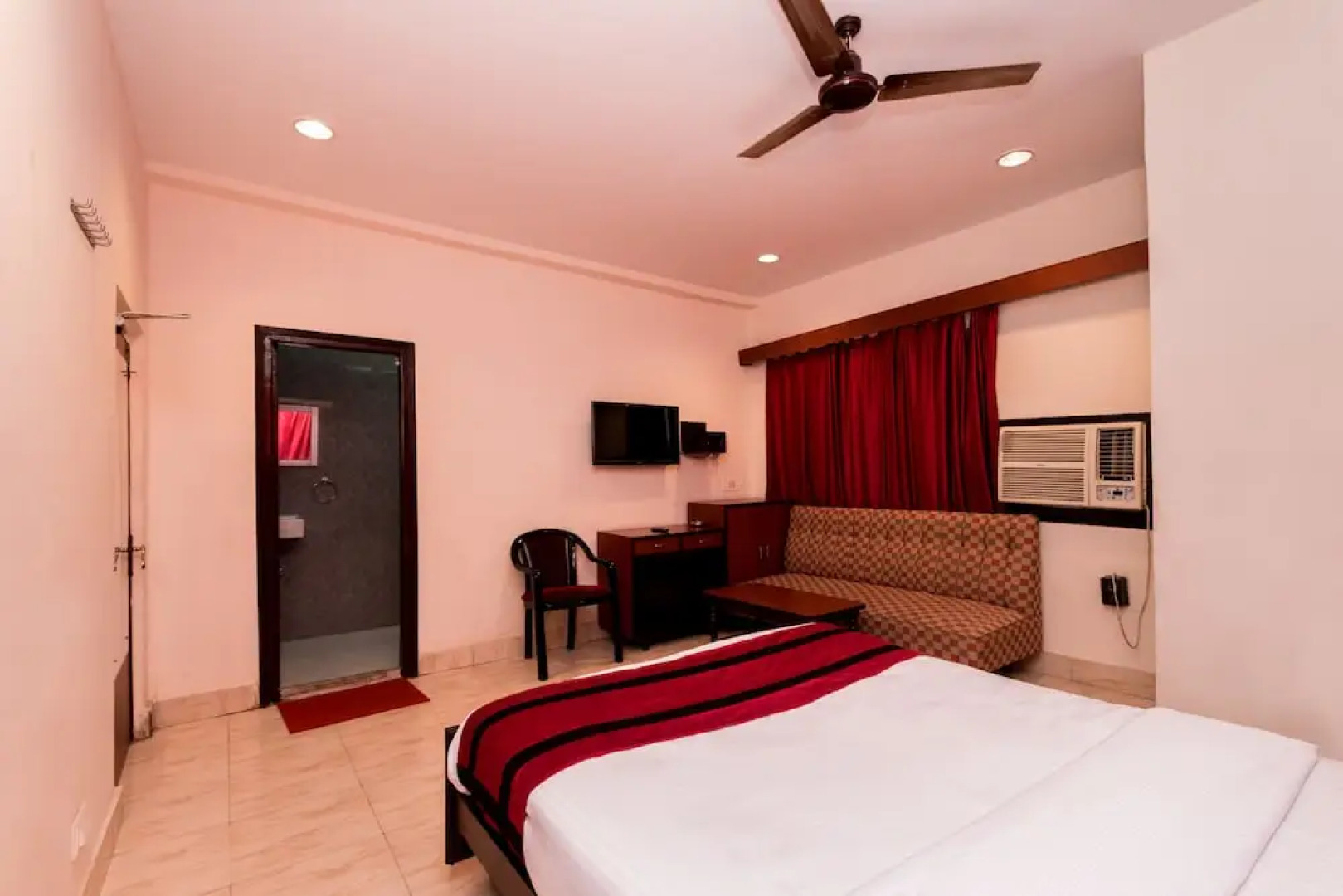 Ashoka Regency By OYO Rooms