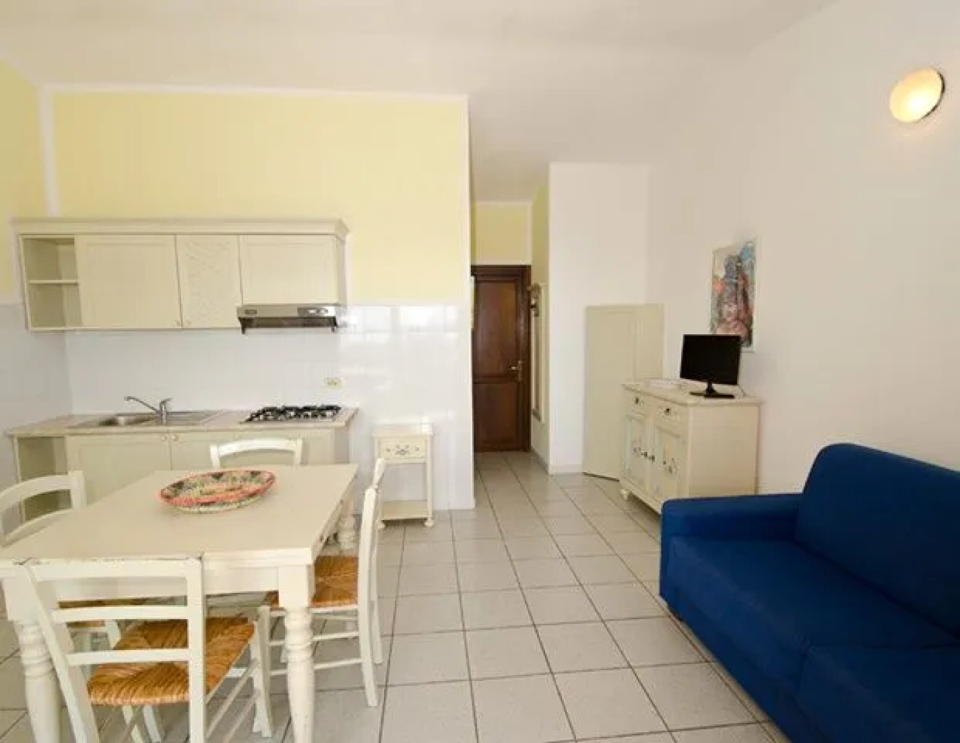 Appartamenti Isola Rossa Borgo Di Mare