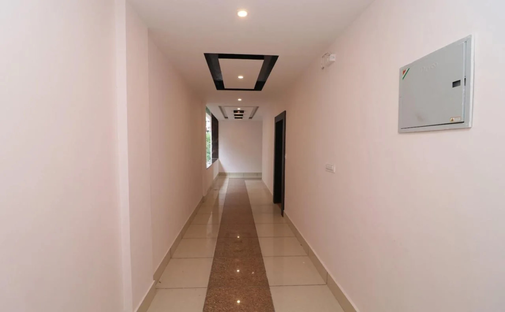 OYO 4751 Hotel Akashdeep