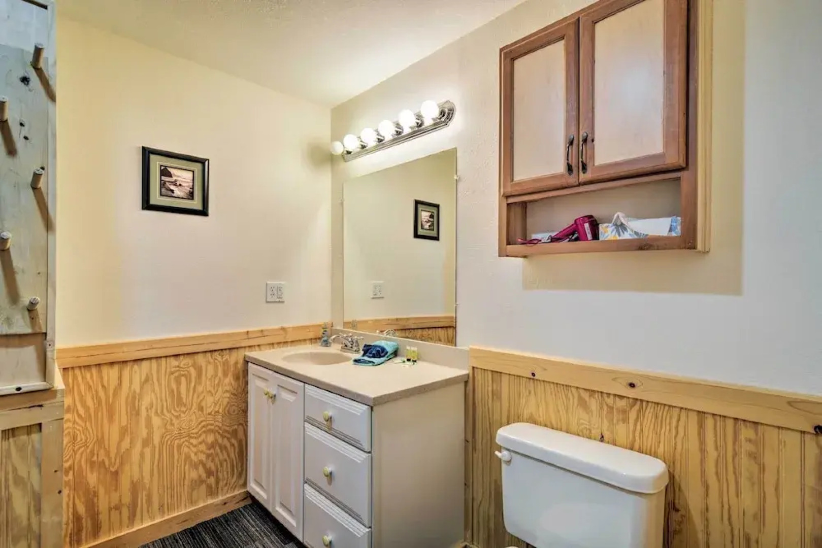 Ski & Golf: Northern Retreat w/ Game Room!