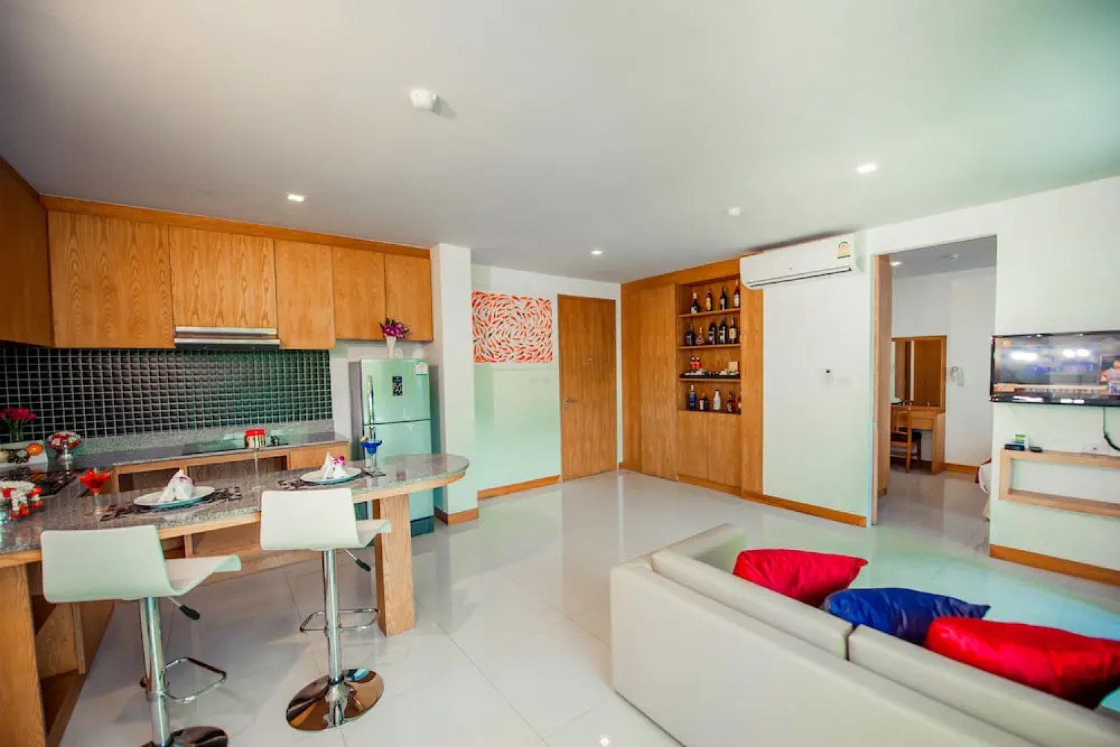 Grand Nai Harn Suites