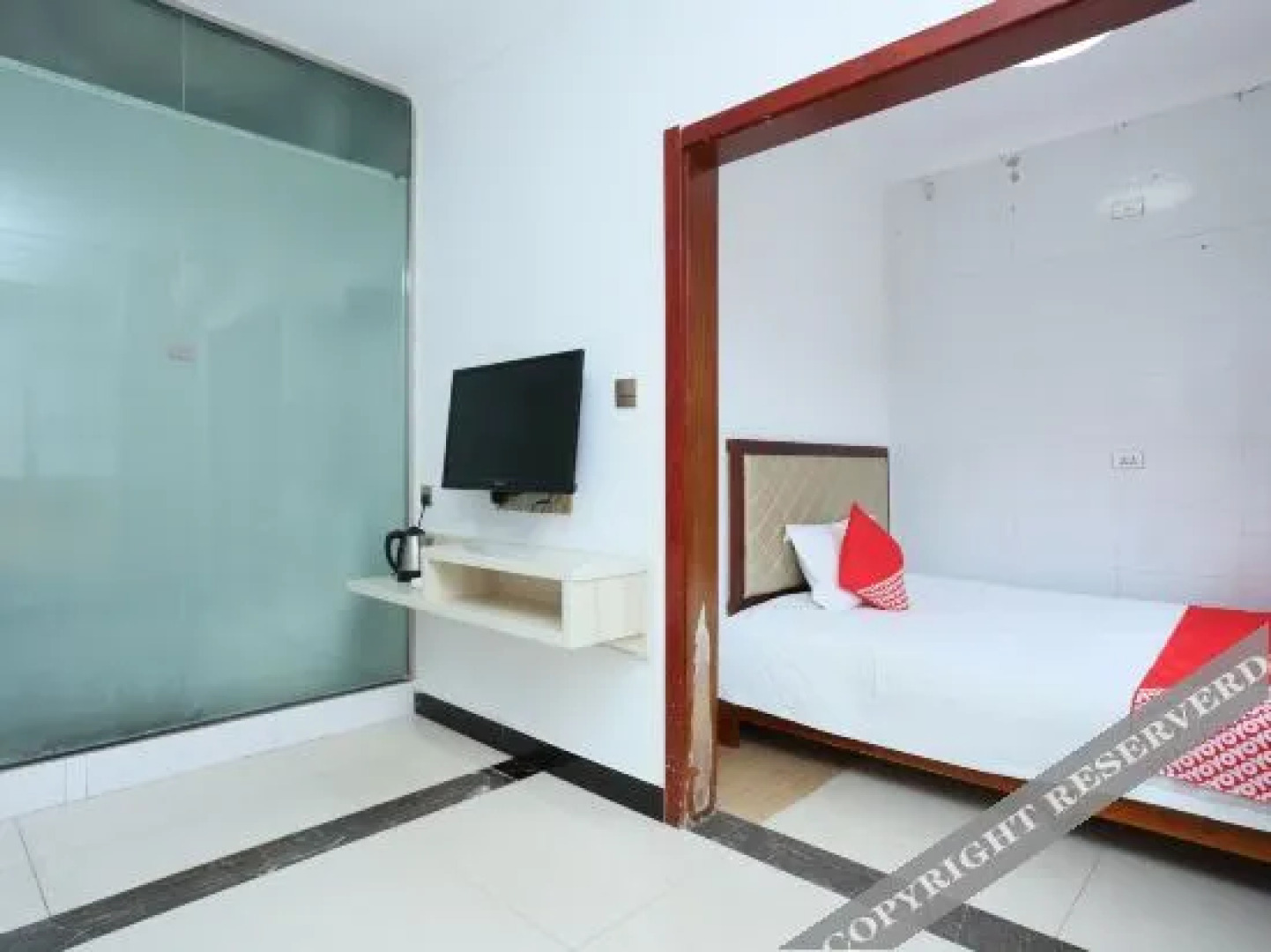 Tianzhu Business Hotel