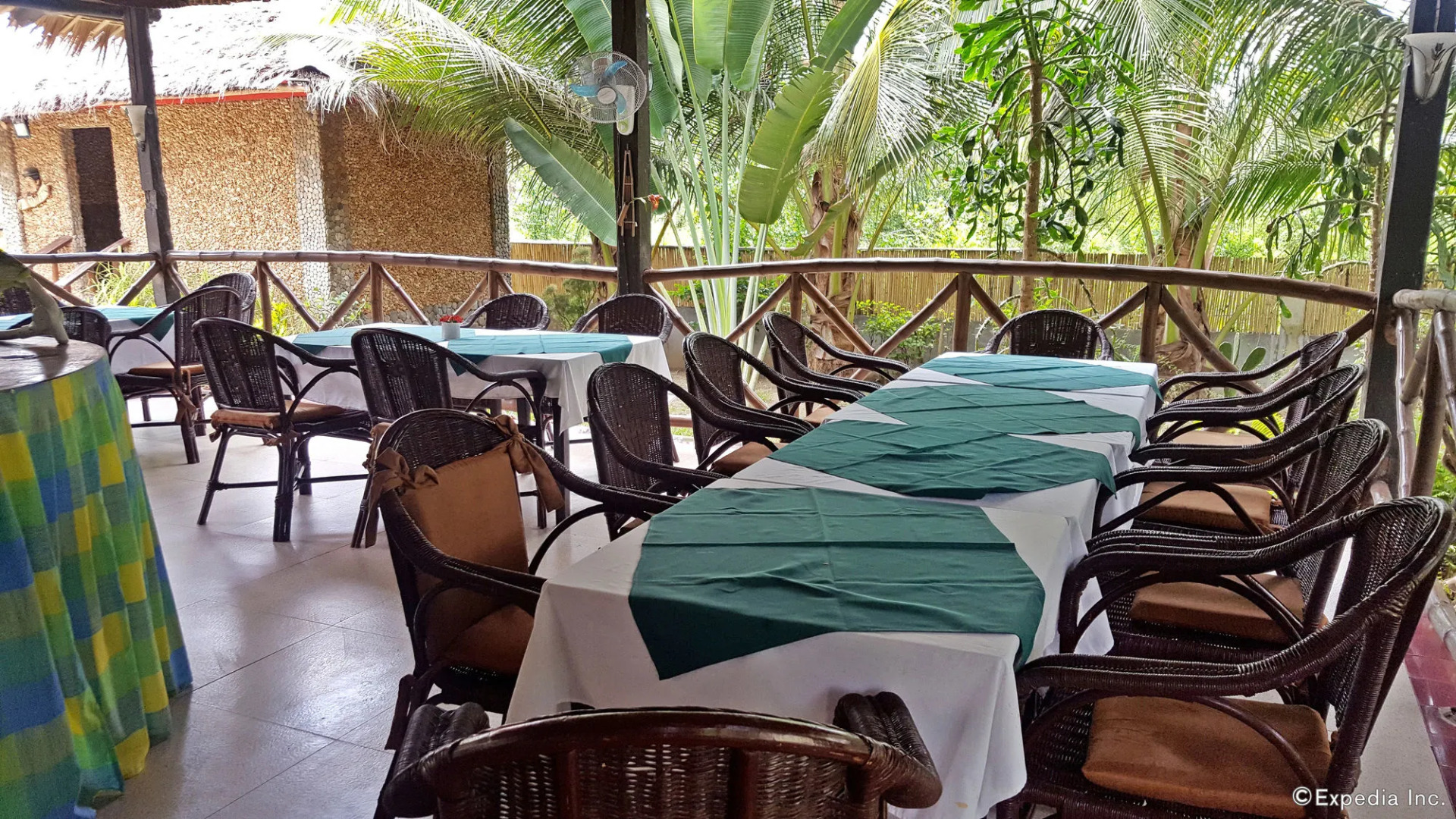 Cooper's Beach Resort