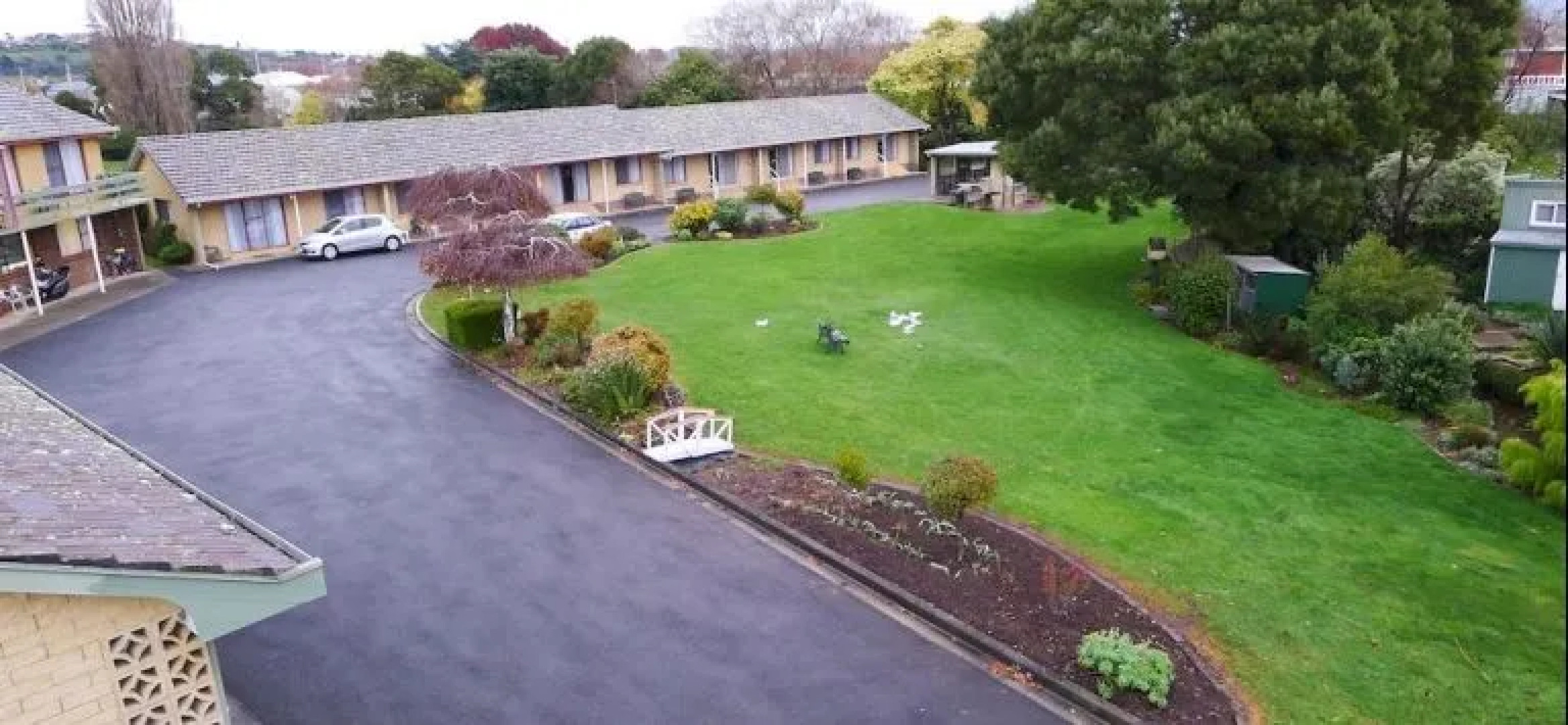 Willaway Motel Apartments