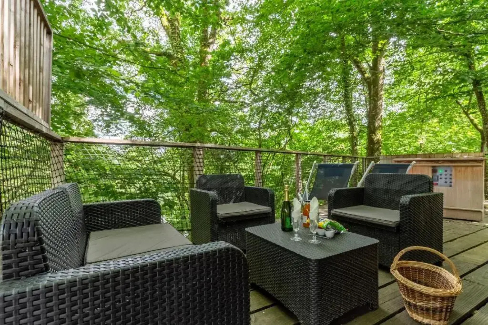 Cabanes du Domaine des Vaulx