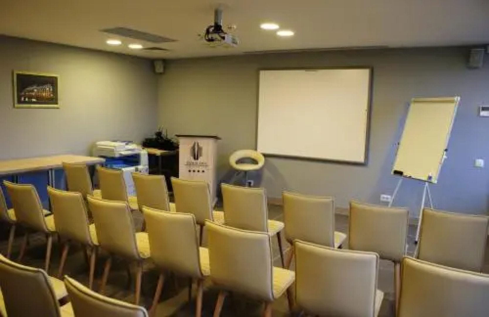 Panorama Business Inn