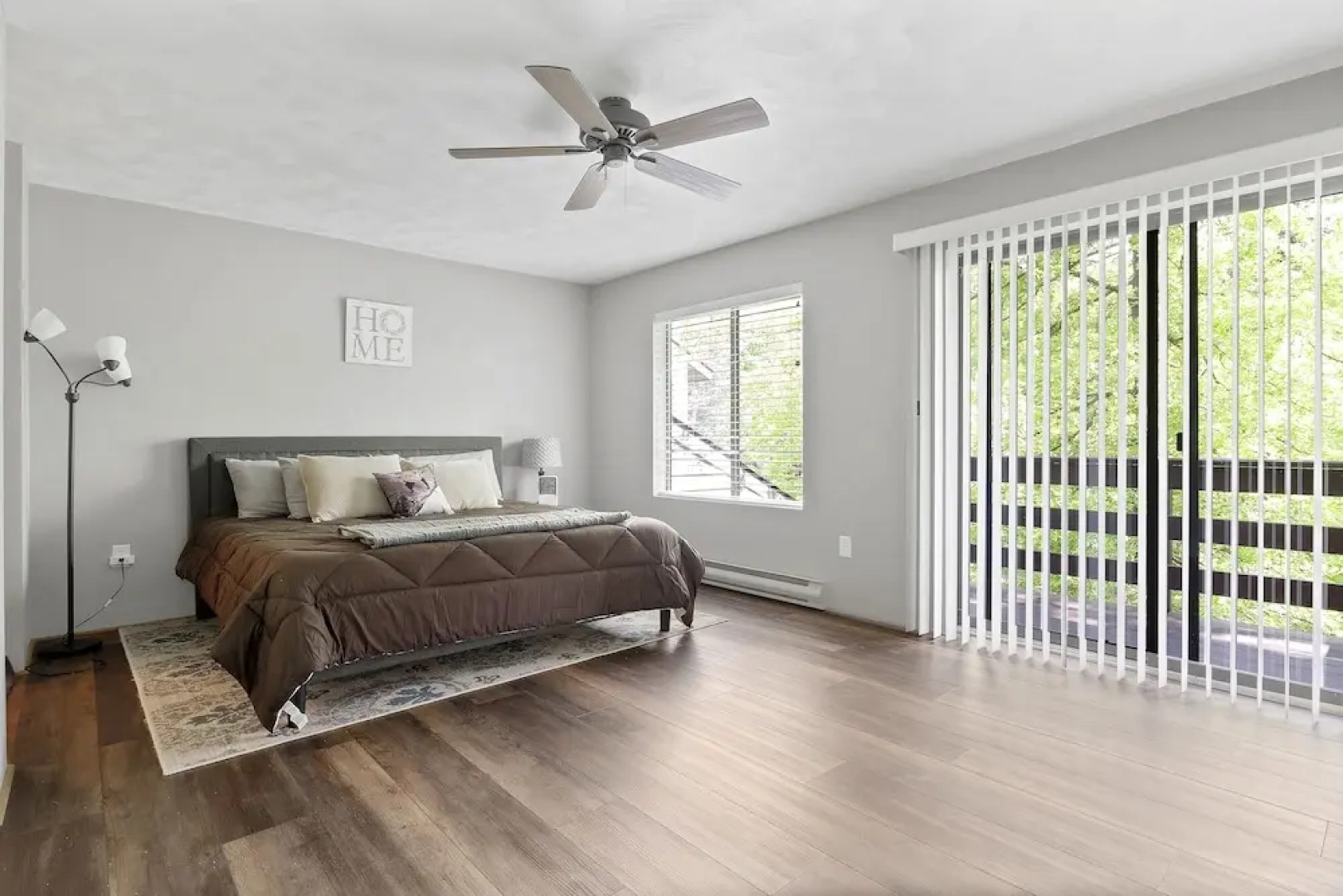 Charming Getaway 4BR 3Bath Hot Tub