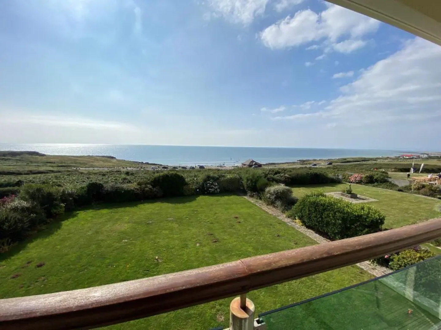 Sea View 5 Bed House Next To Water Sports & Golf