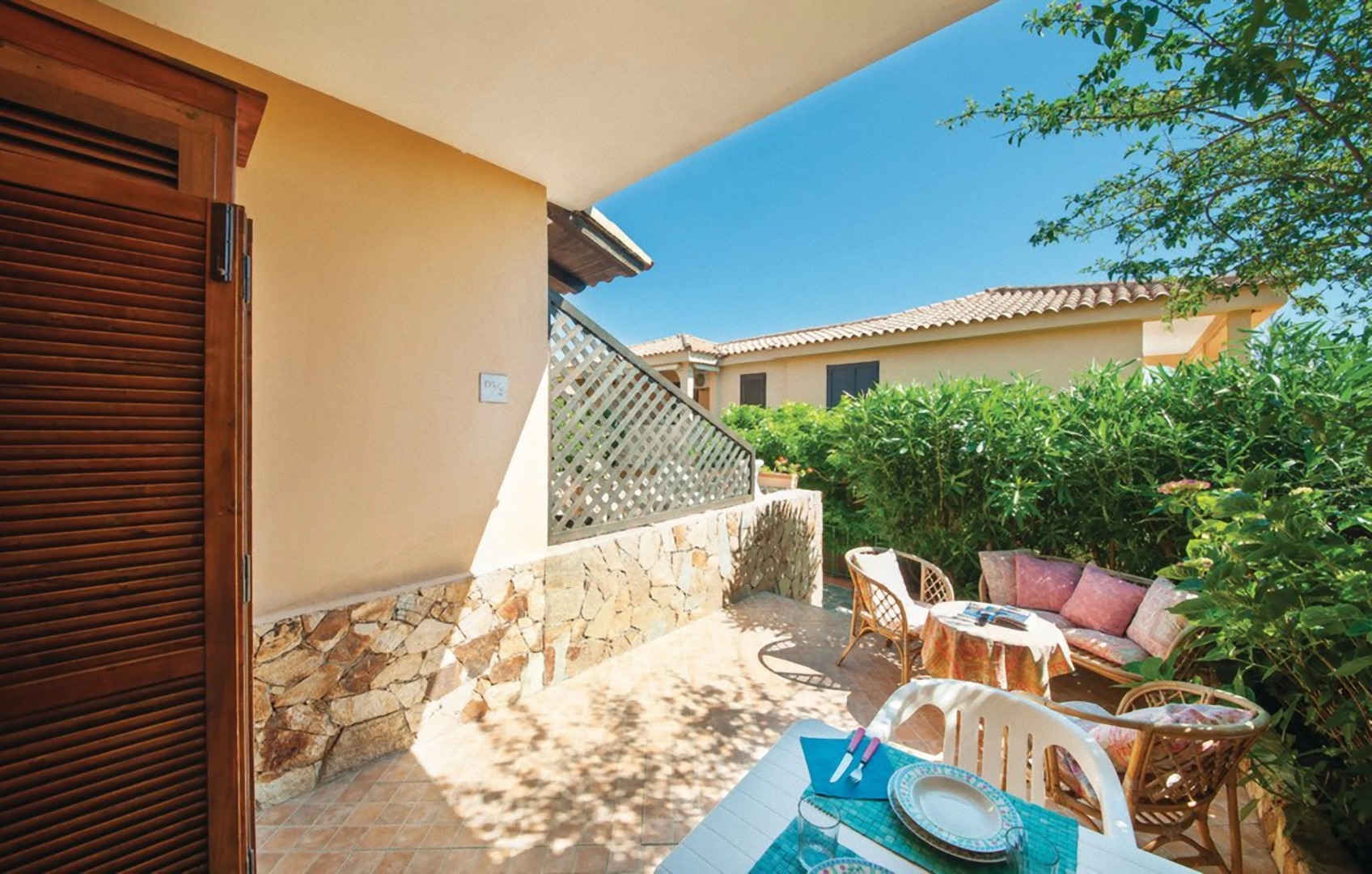 Baia de Bahas - Apartments