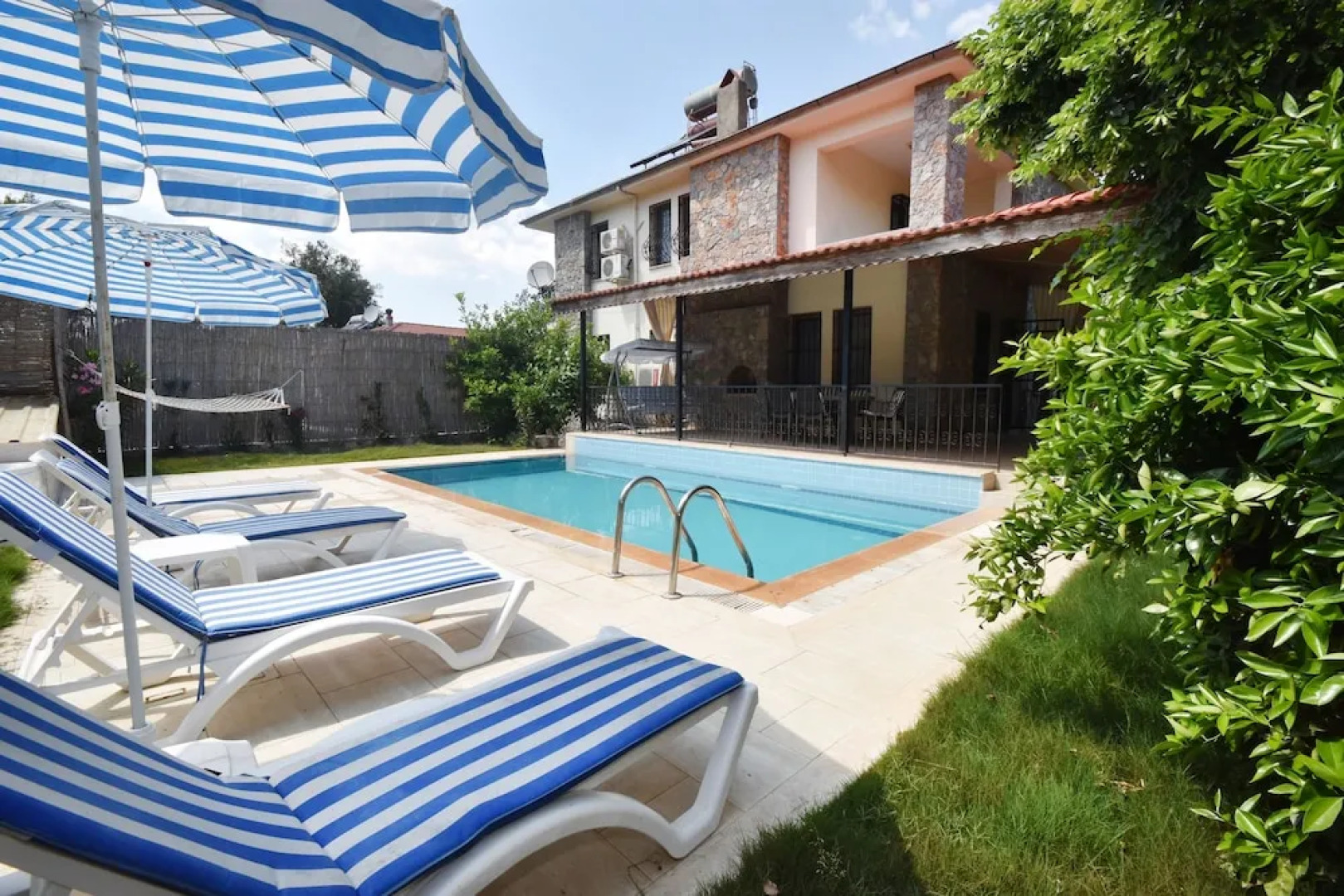 KAY8300 Villa Arican 3 Bedrooms