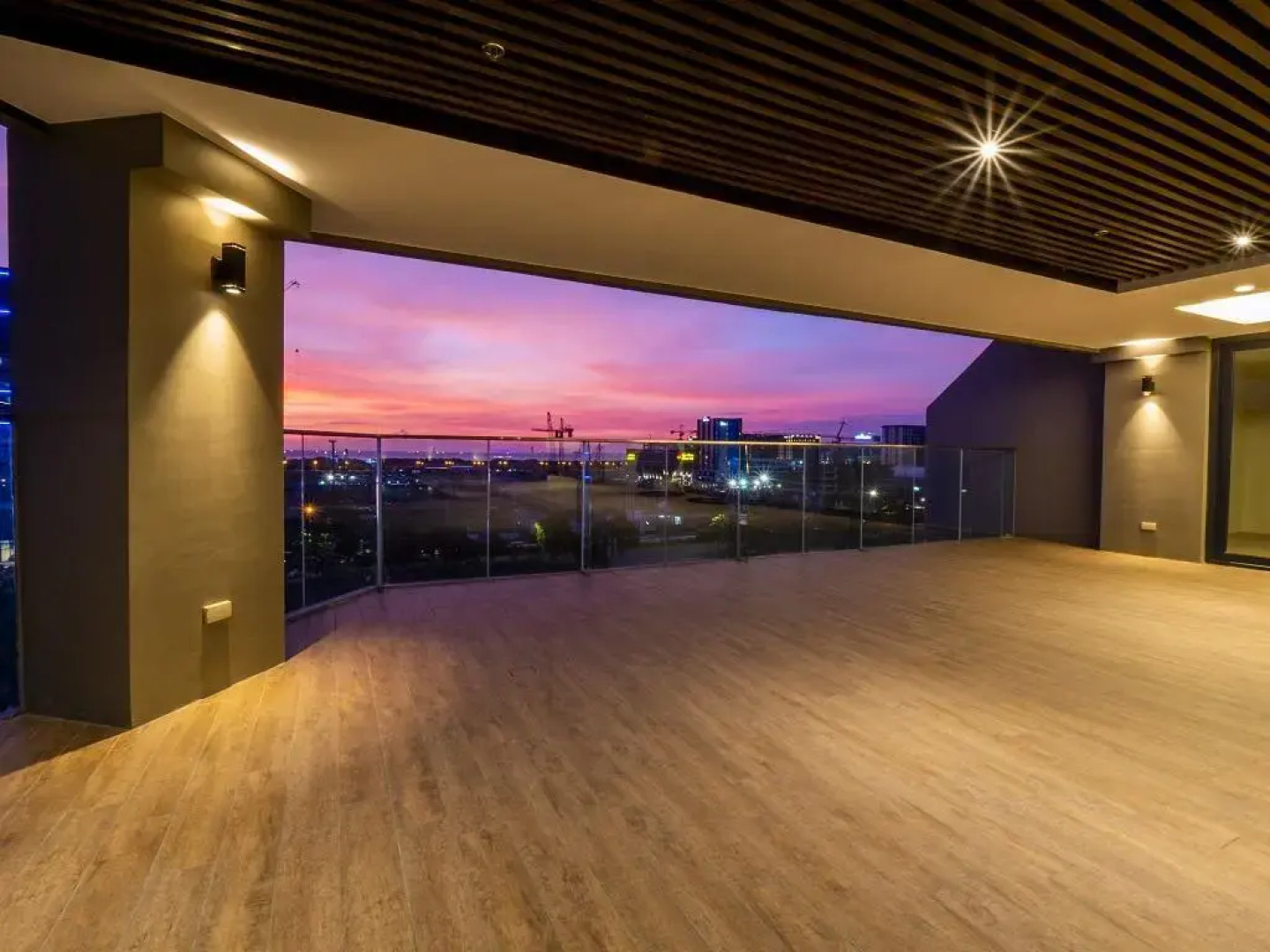 Sequoia Hotel Manila Bay