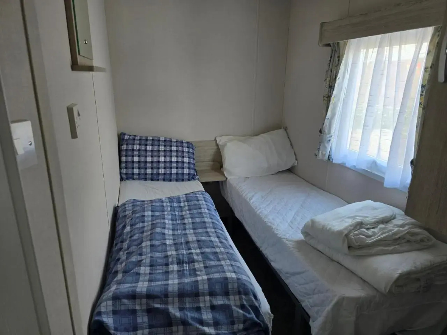 Castaways Holiday Park