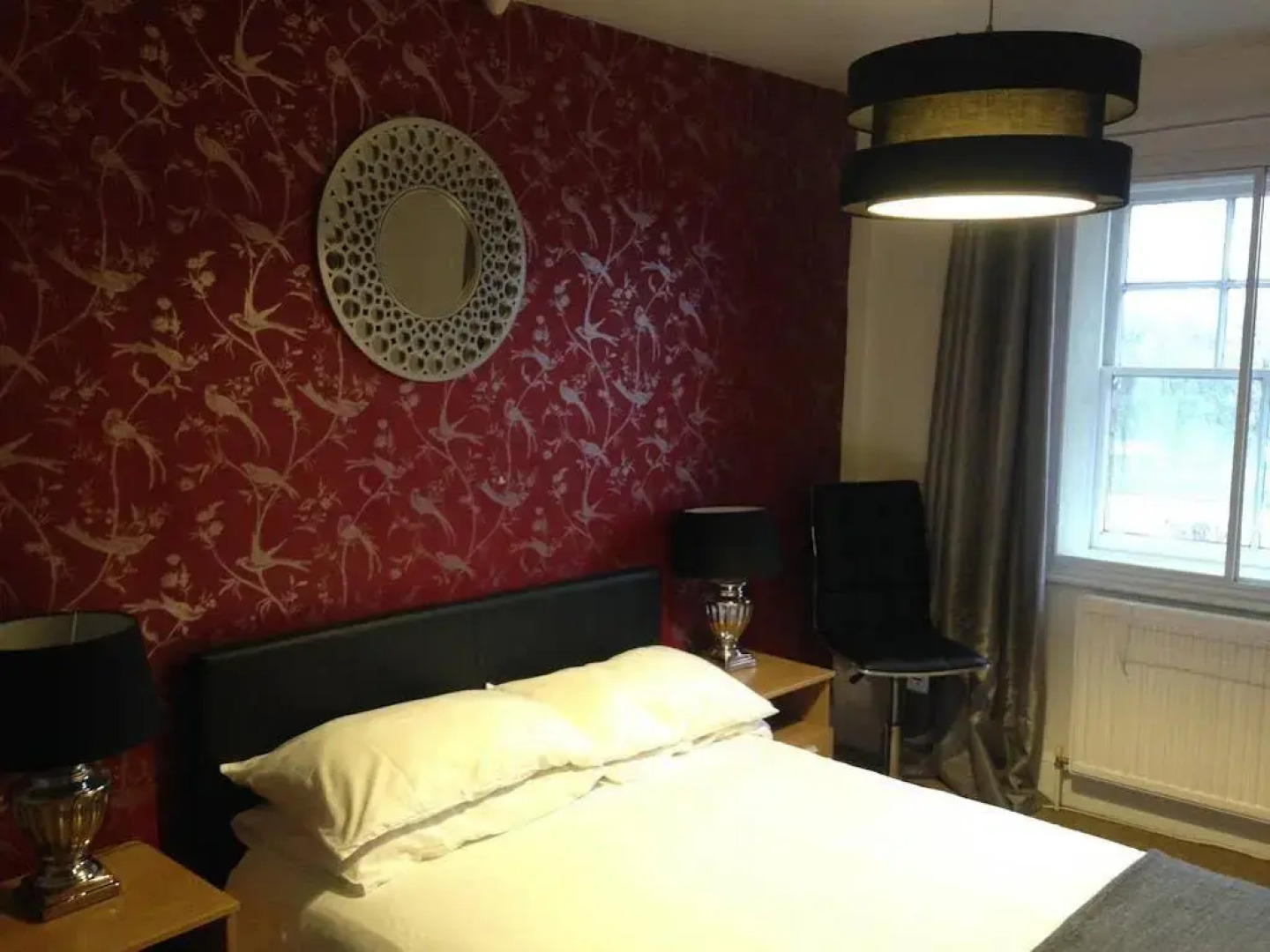 The Crown Inn - By Blunt Bars