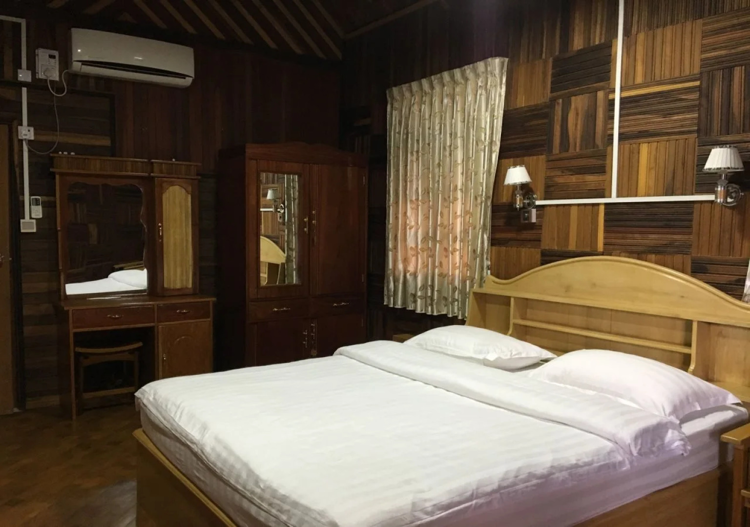 Oak Thar Kyaw Hotel