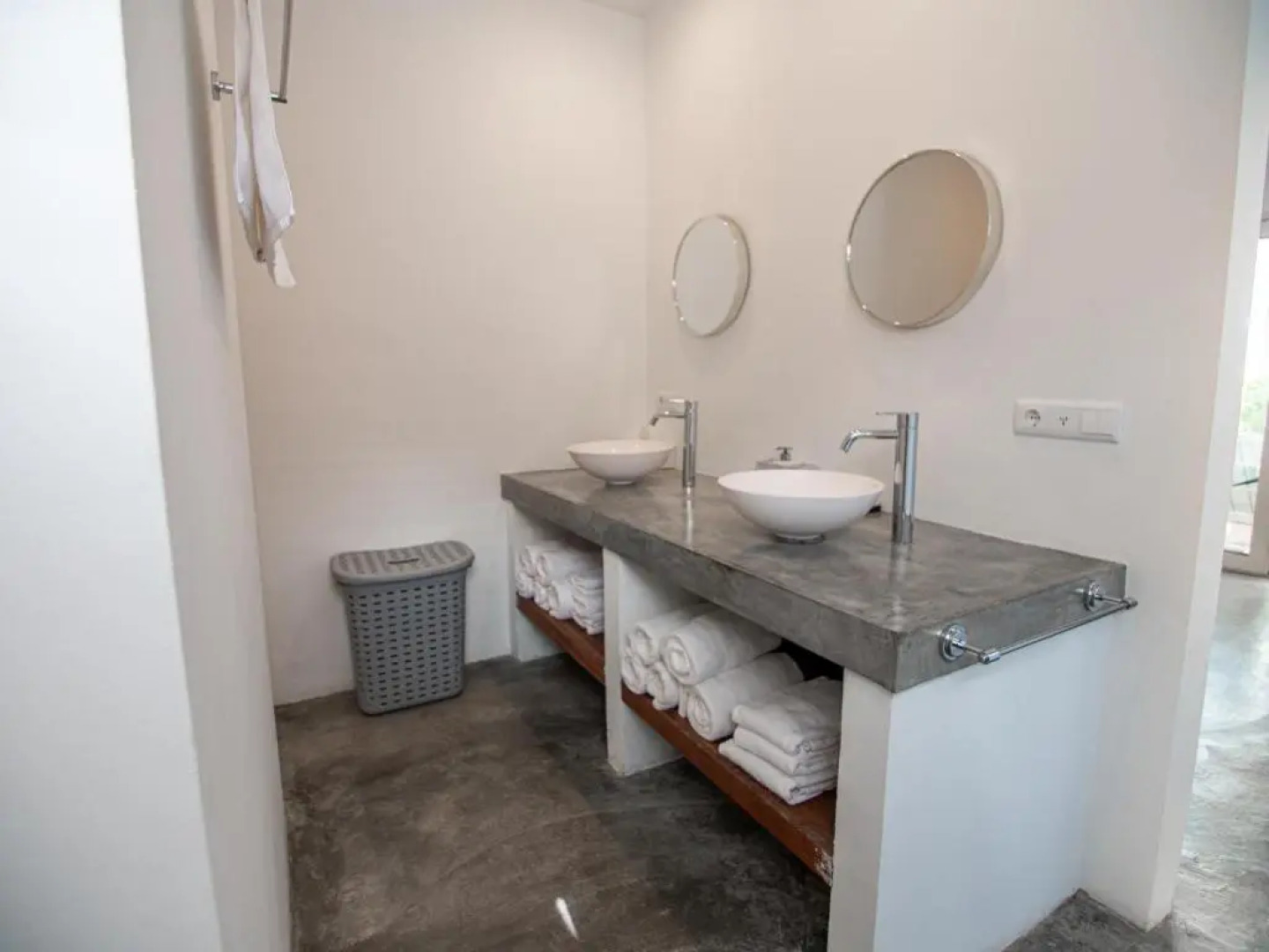 PM78 Boutique Apartments