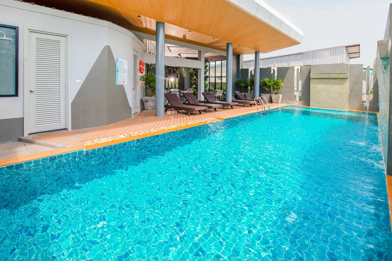 Rattana Residence Sakdidet