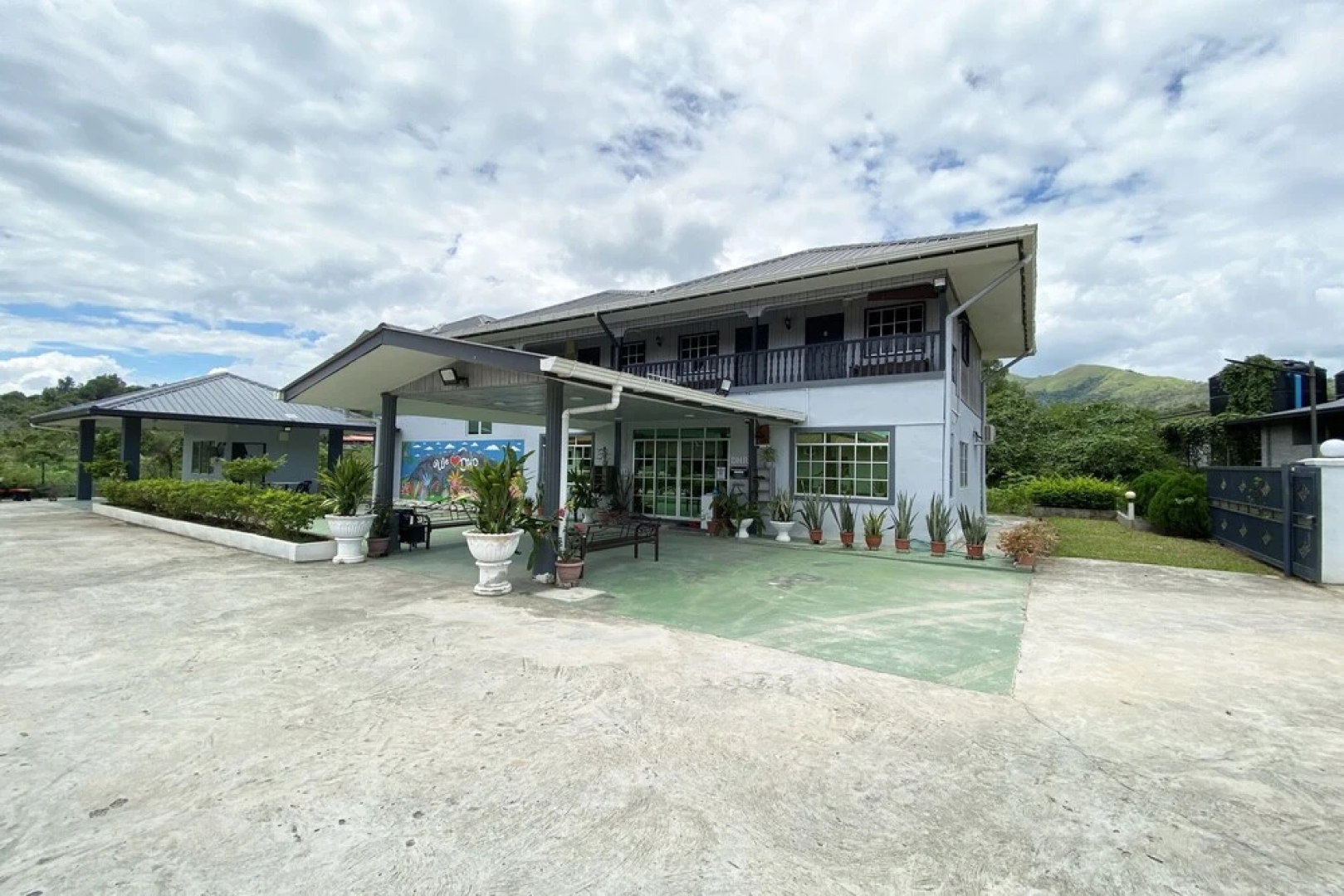 Hotel O Dh Residence