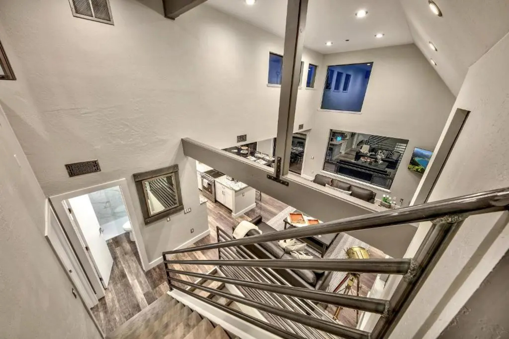 LUXE 4 Blue Diamond Lake Tahoe Lodge