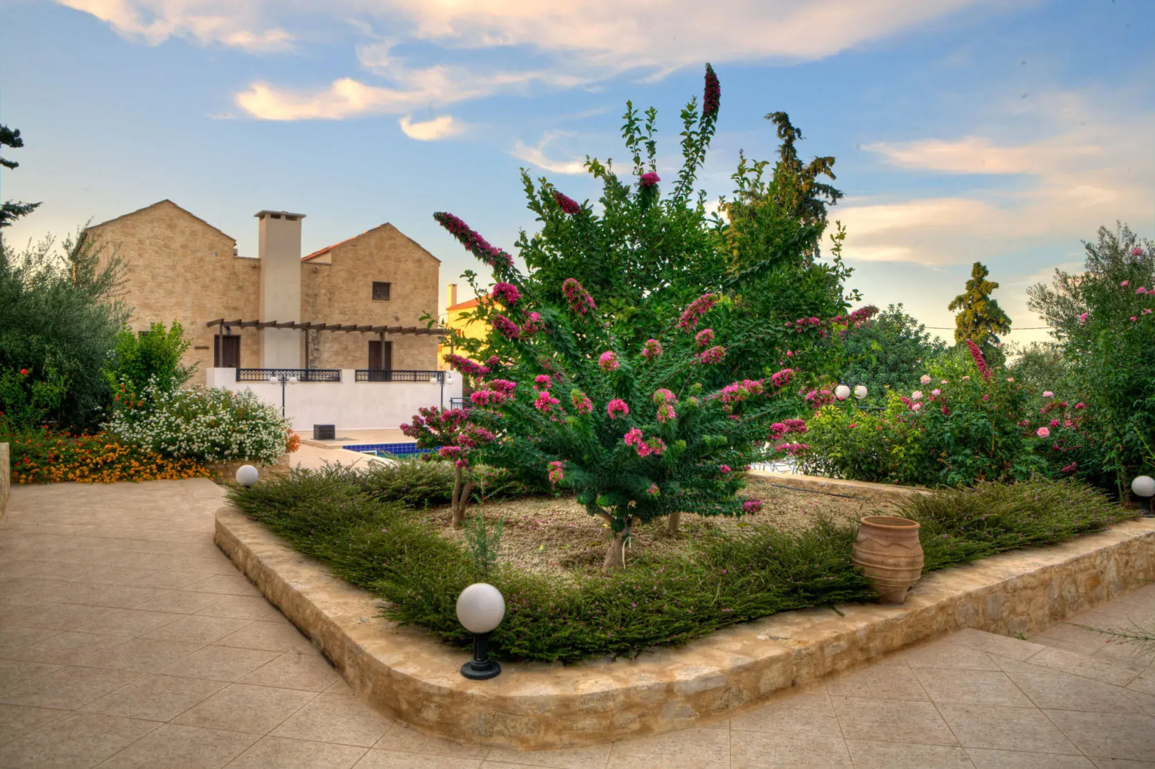 Douliana Villas