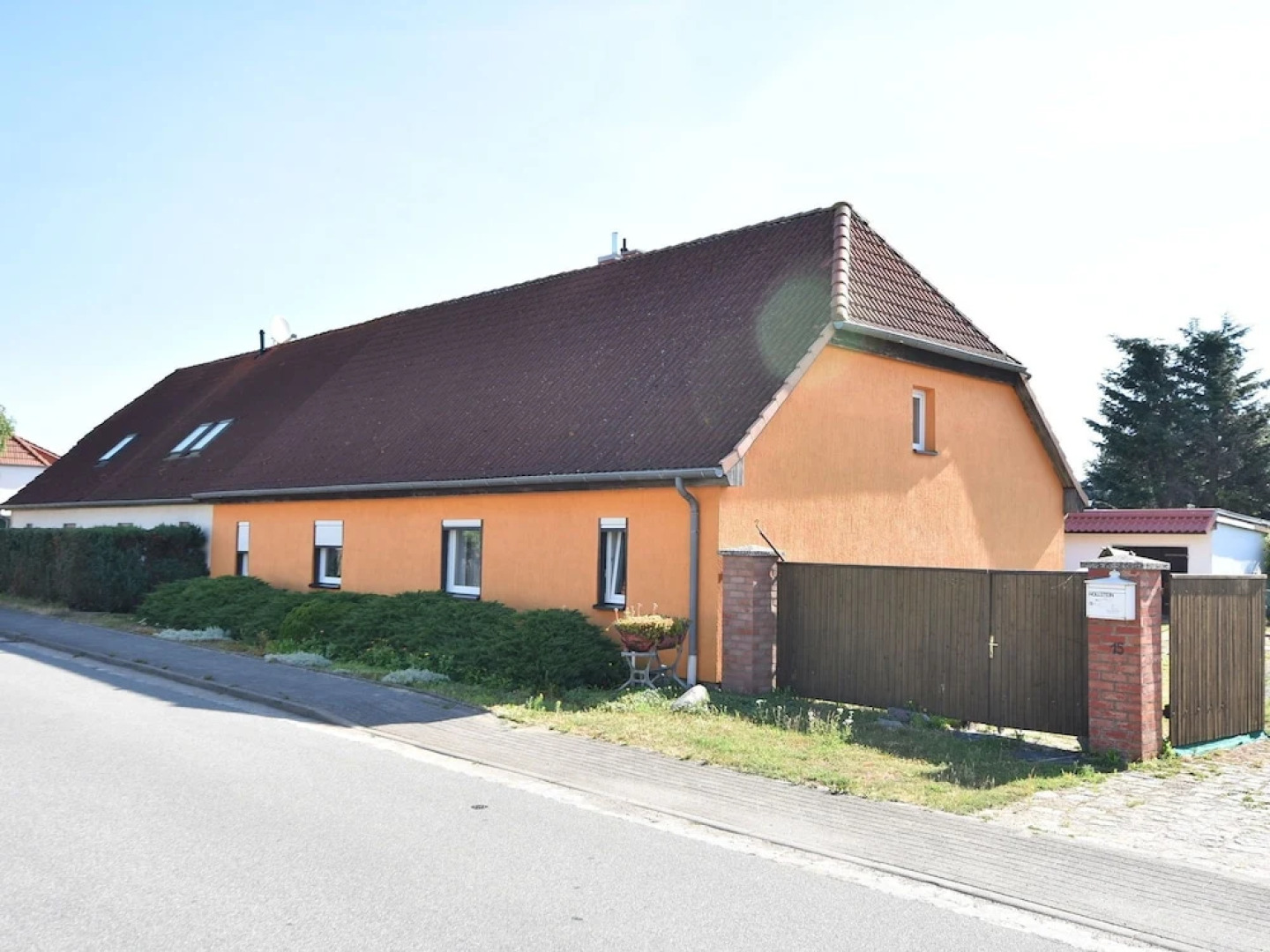 Spacious Apartment in Rakow near Sea