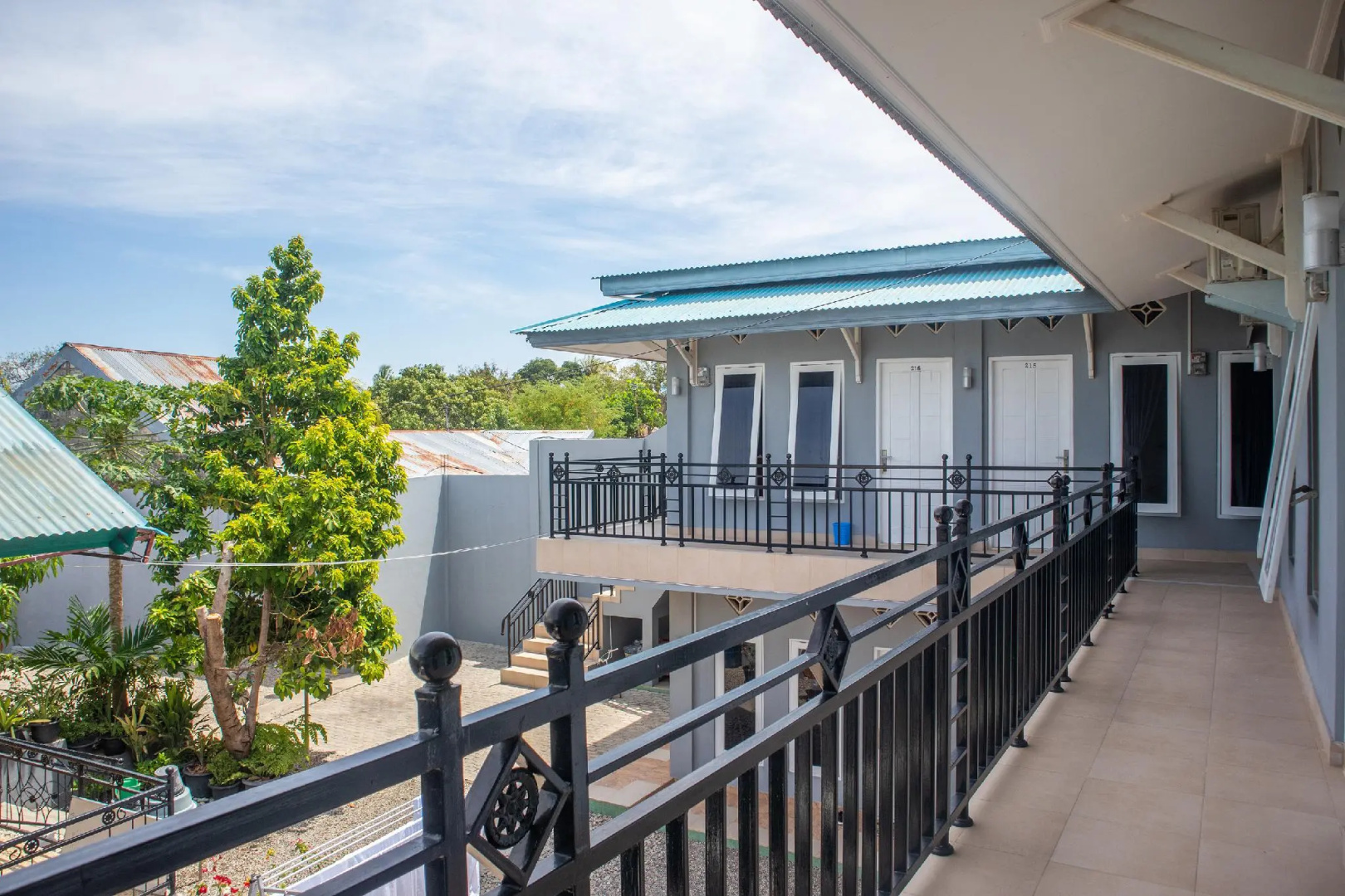 SPOT ON 2063 Bethania Residence