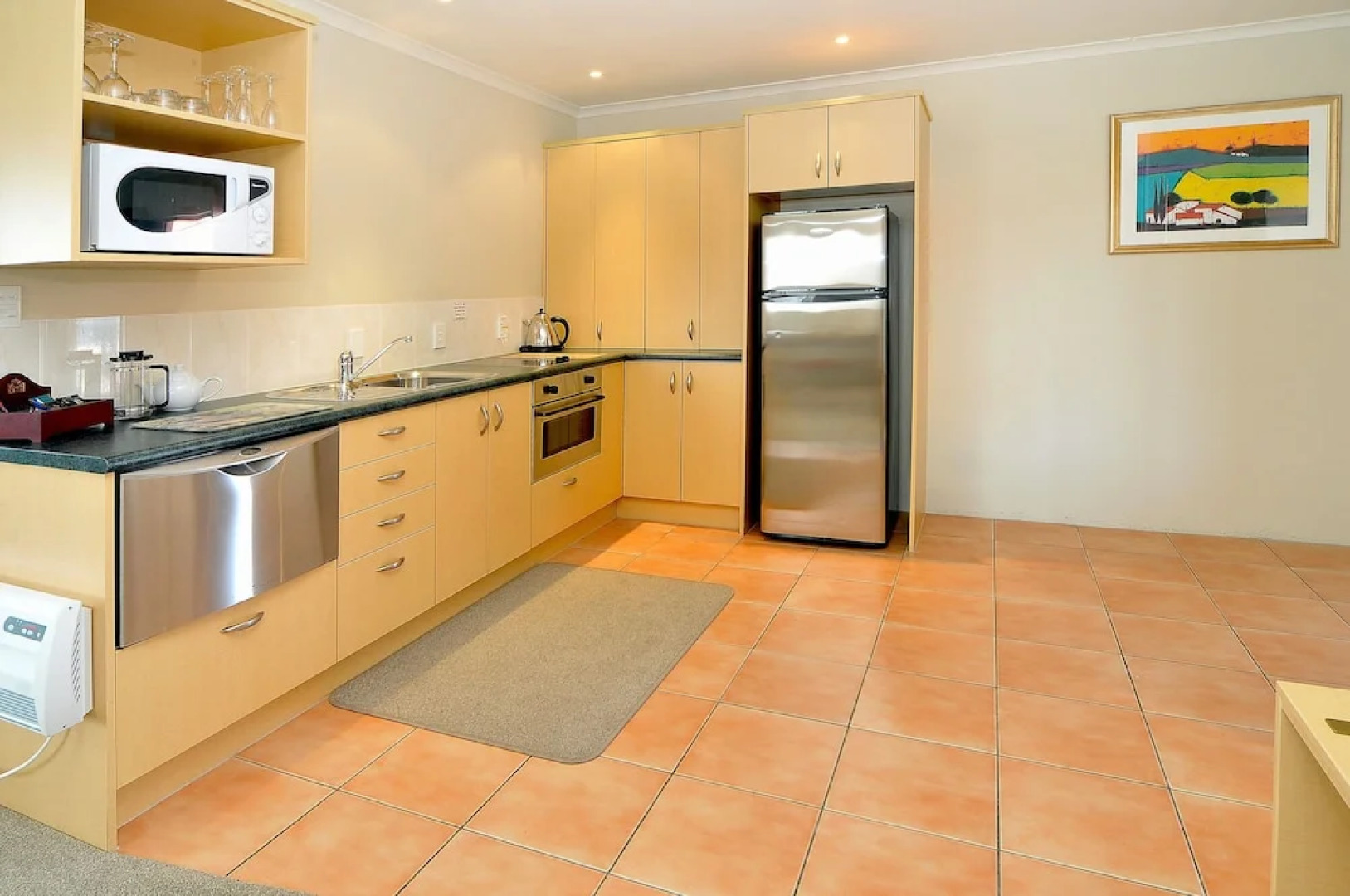 Academy at Botany Motor Inn