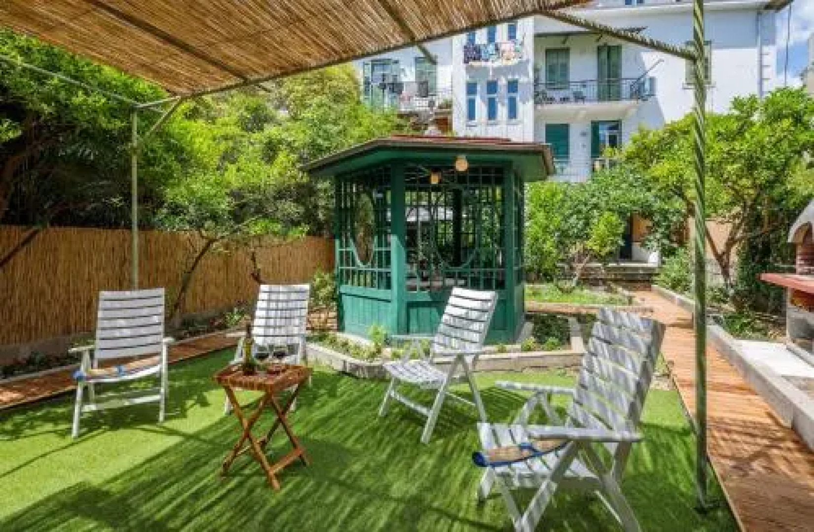 PLR-Royal luxury apartment