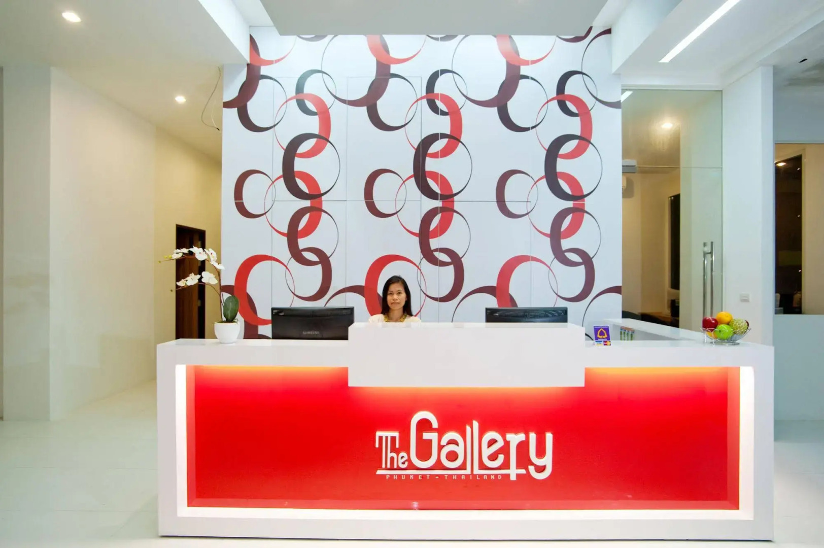 The Gallery Hotel