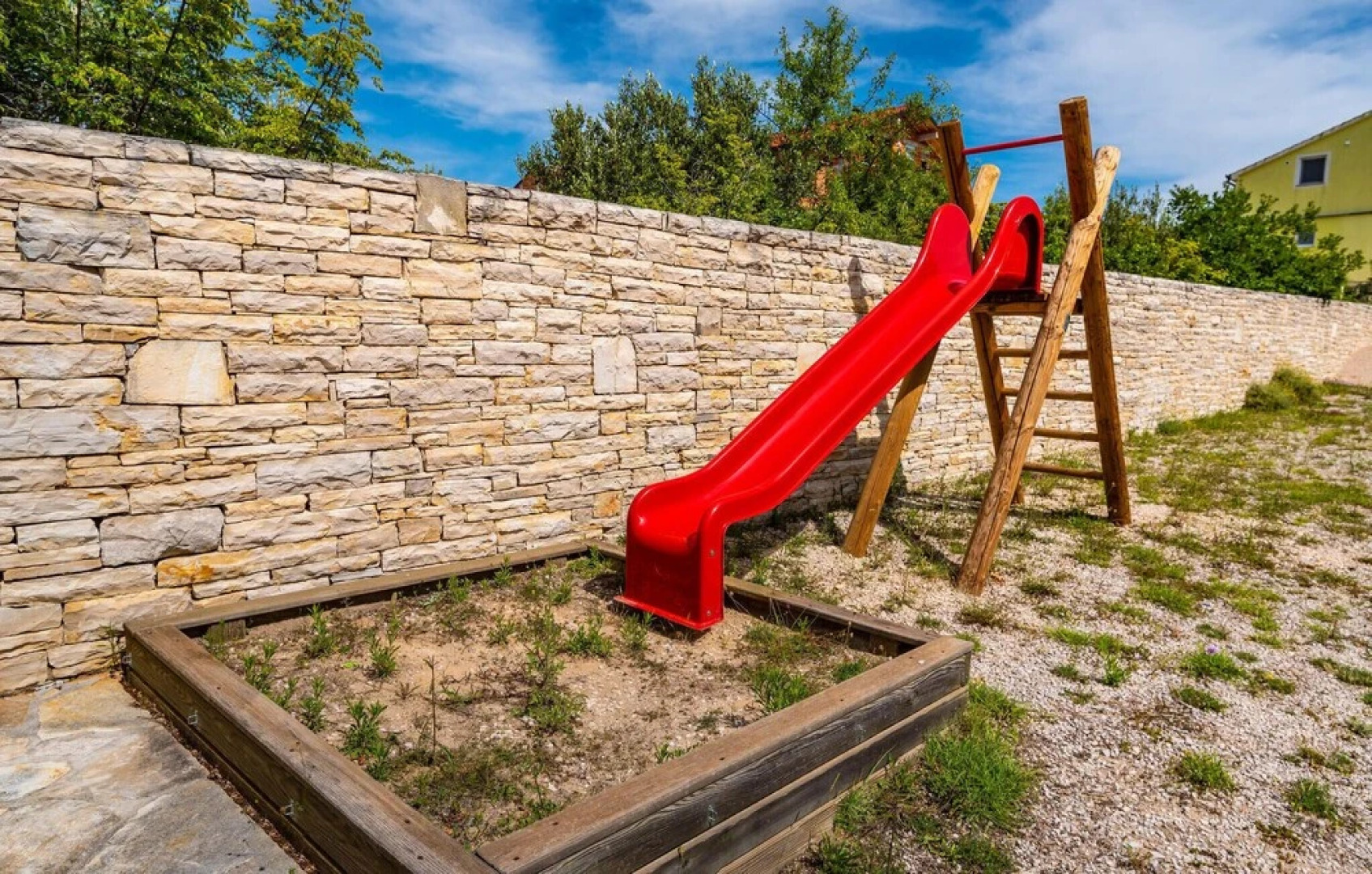 Nice Home in Lisicic With Wifi and 3 Bedrooms