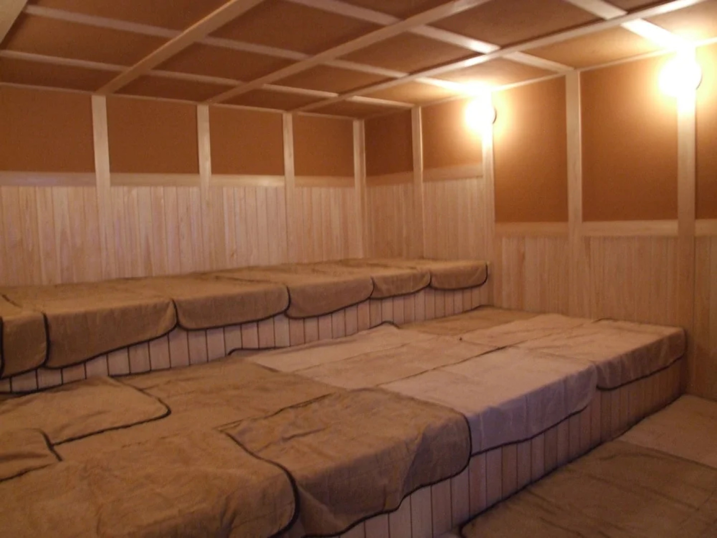 Hot Spring & Capsule Hotel copana