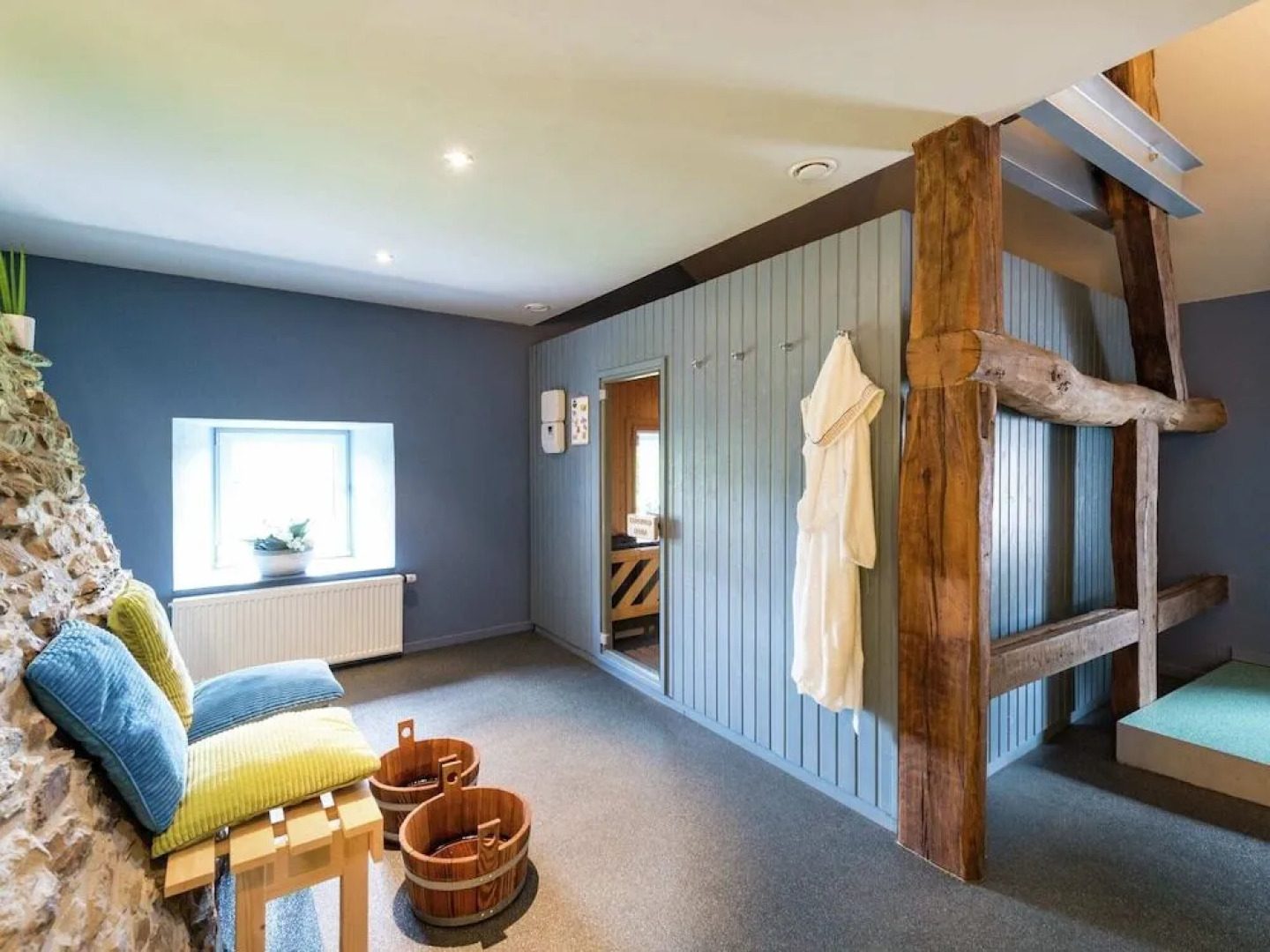 Majestic Holiday Home In Butgenbach With Turkish Steambath