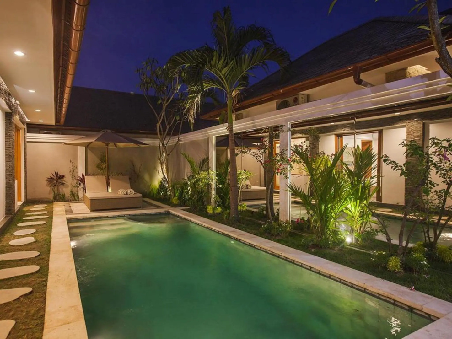 Two Lizards Beach Villas