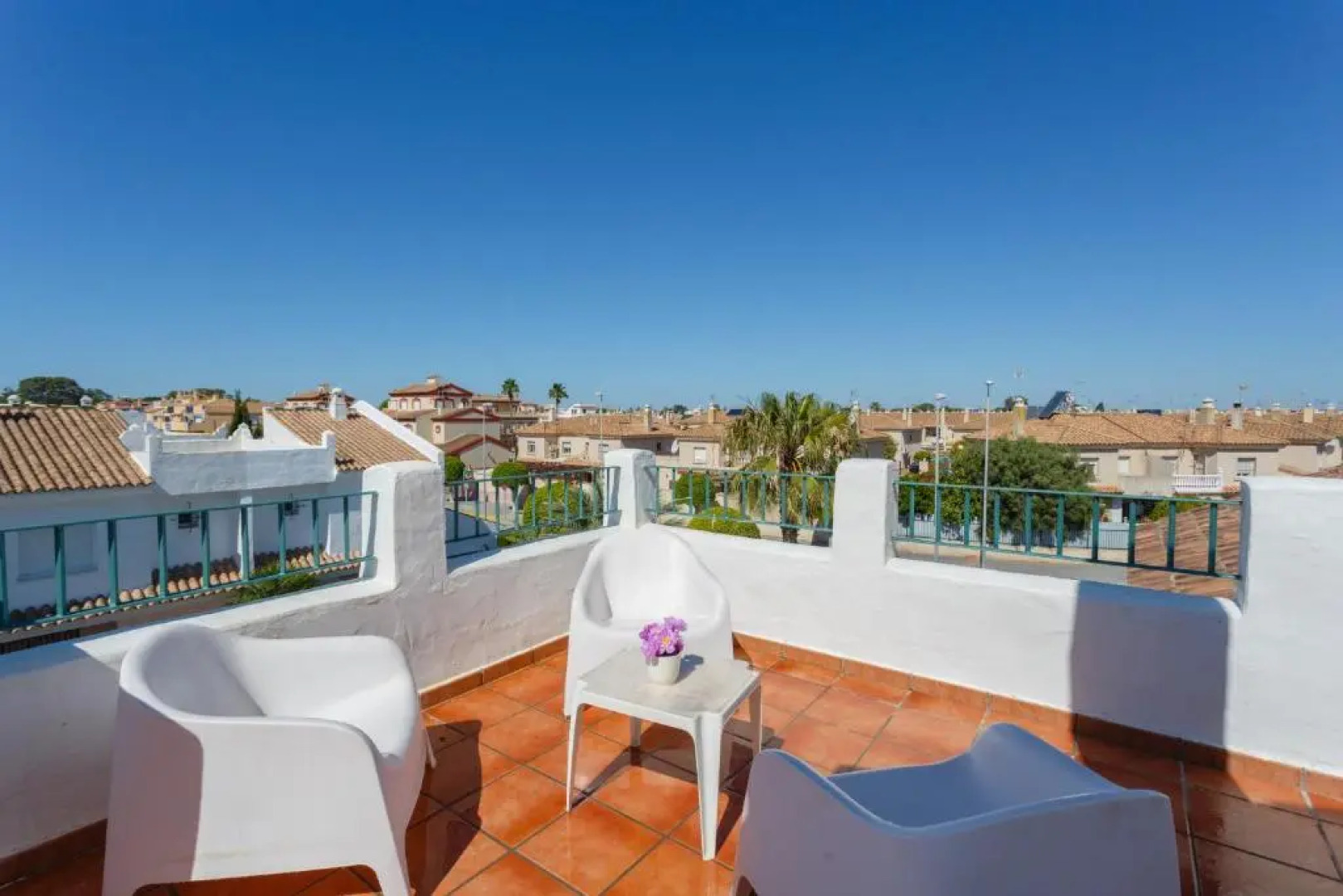 Atico La LUZ-Rota free parking by Cadiz4Rentals