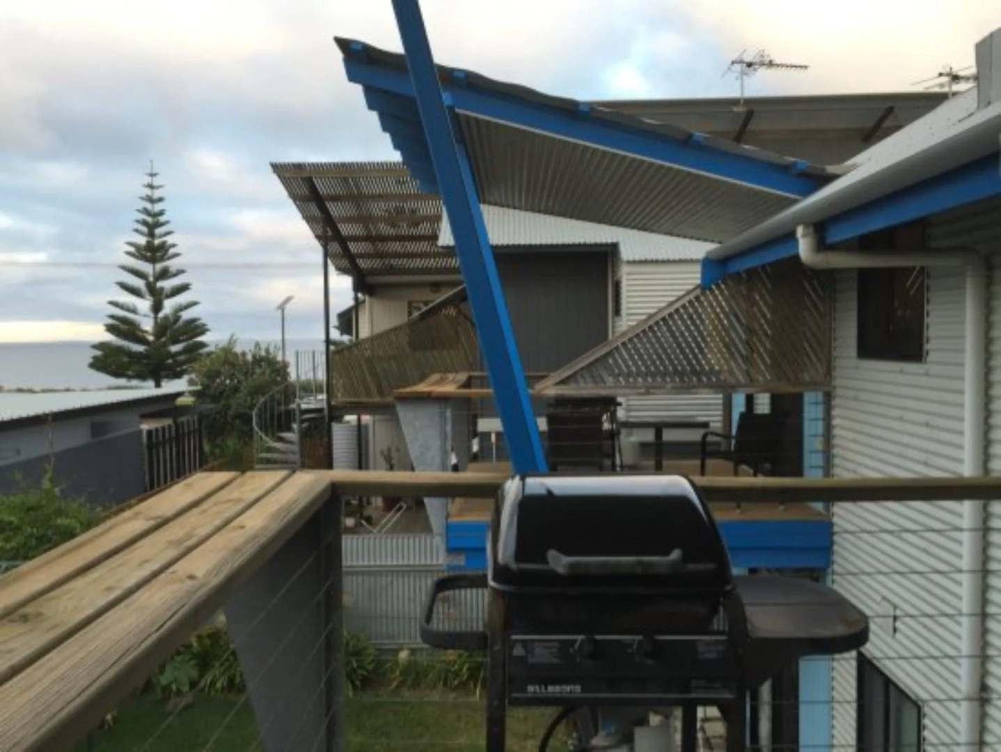 Esperance Island View Apartments