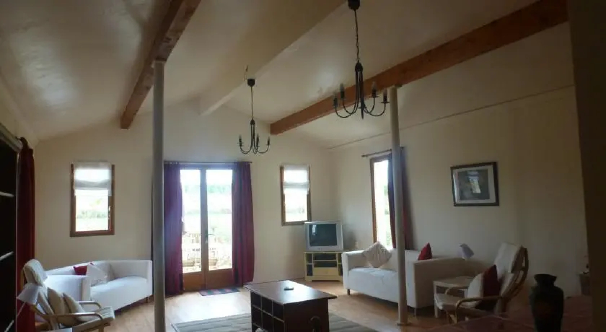 Hirondelle Holiday Home