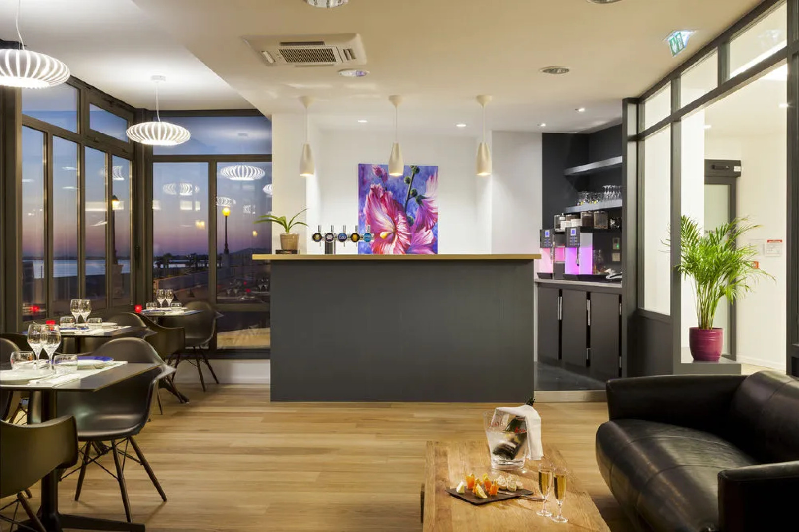 Hotel Les Flots - Chatelaillon Plage