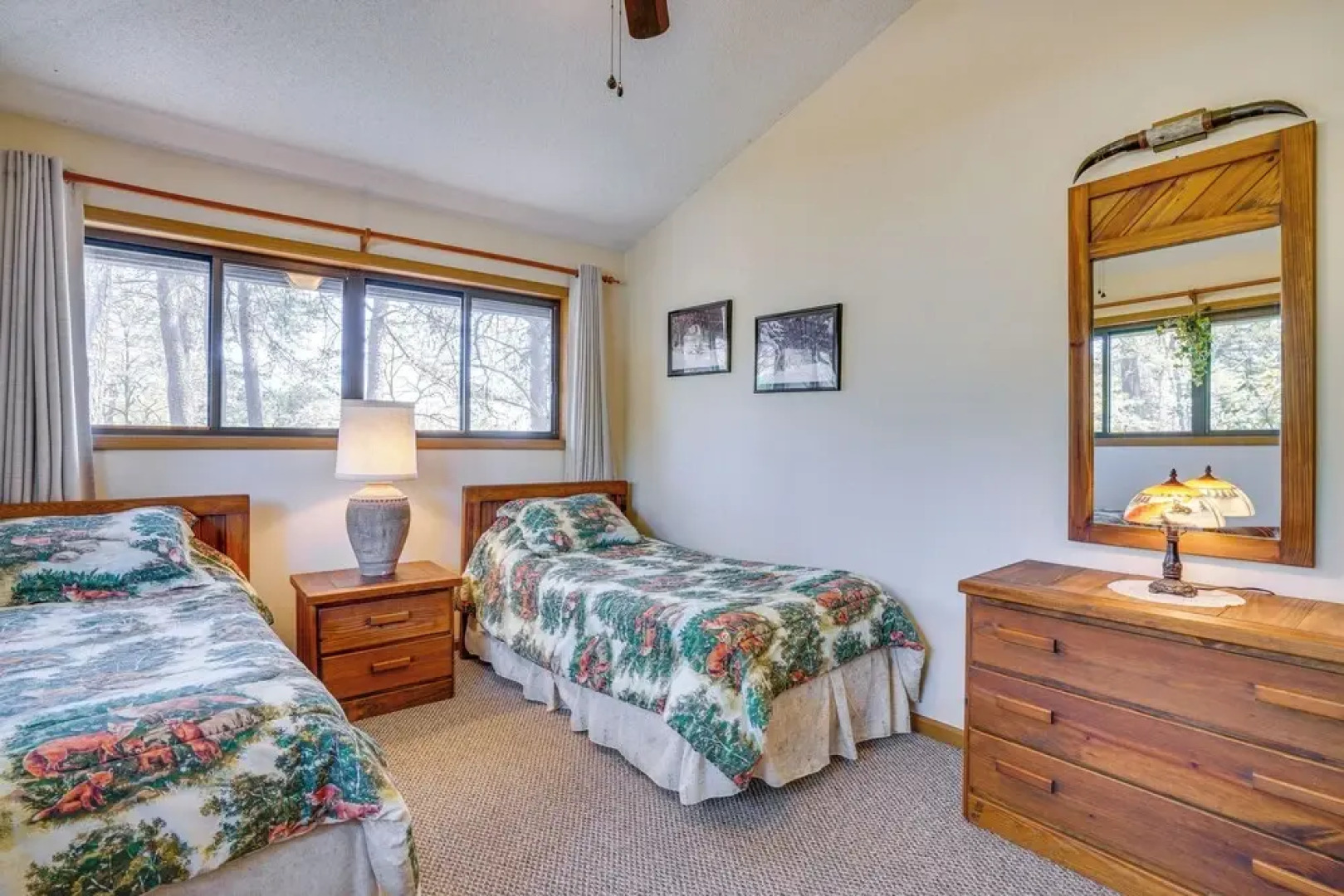 Retreat on The Woods Resort: Mtn View Golf Course!