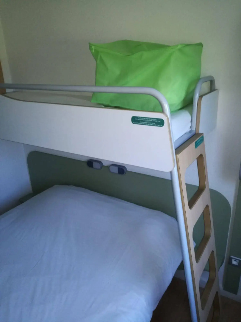 Logis Hôtel de Port d'Alon