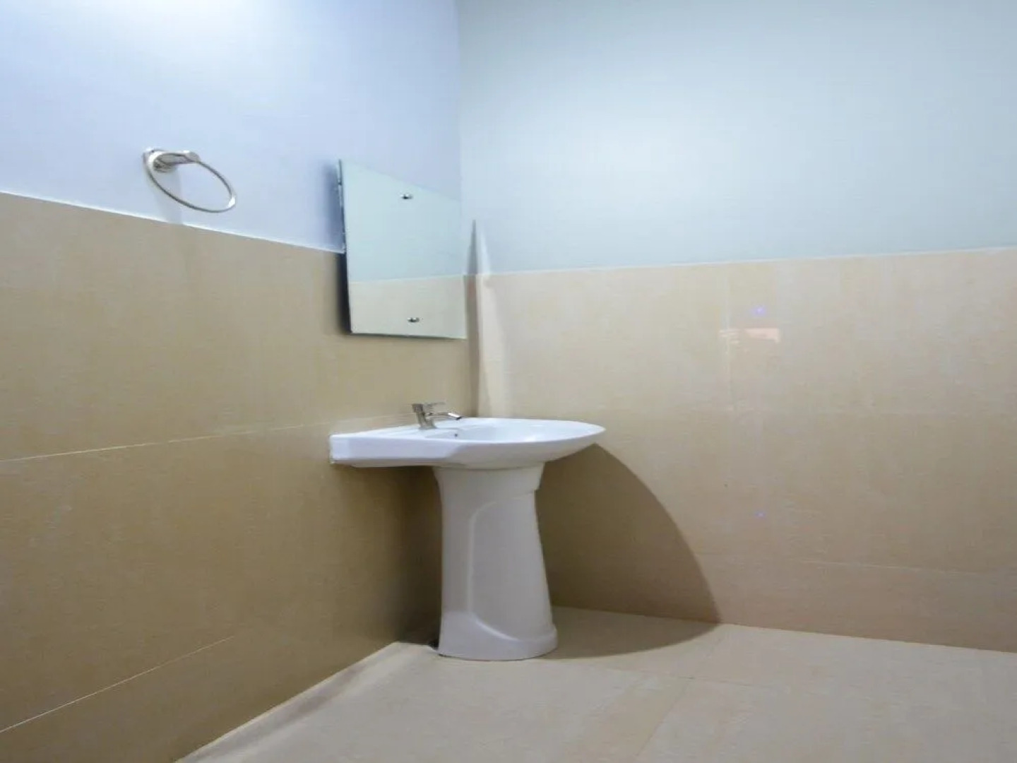 OYO 24476 Ssg Residency