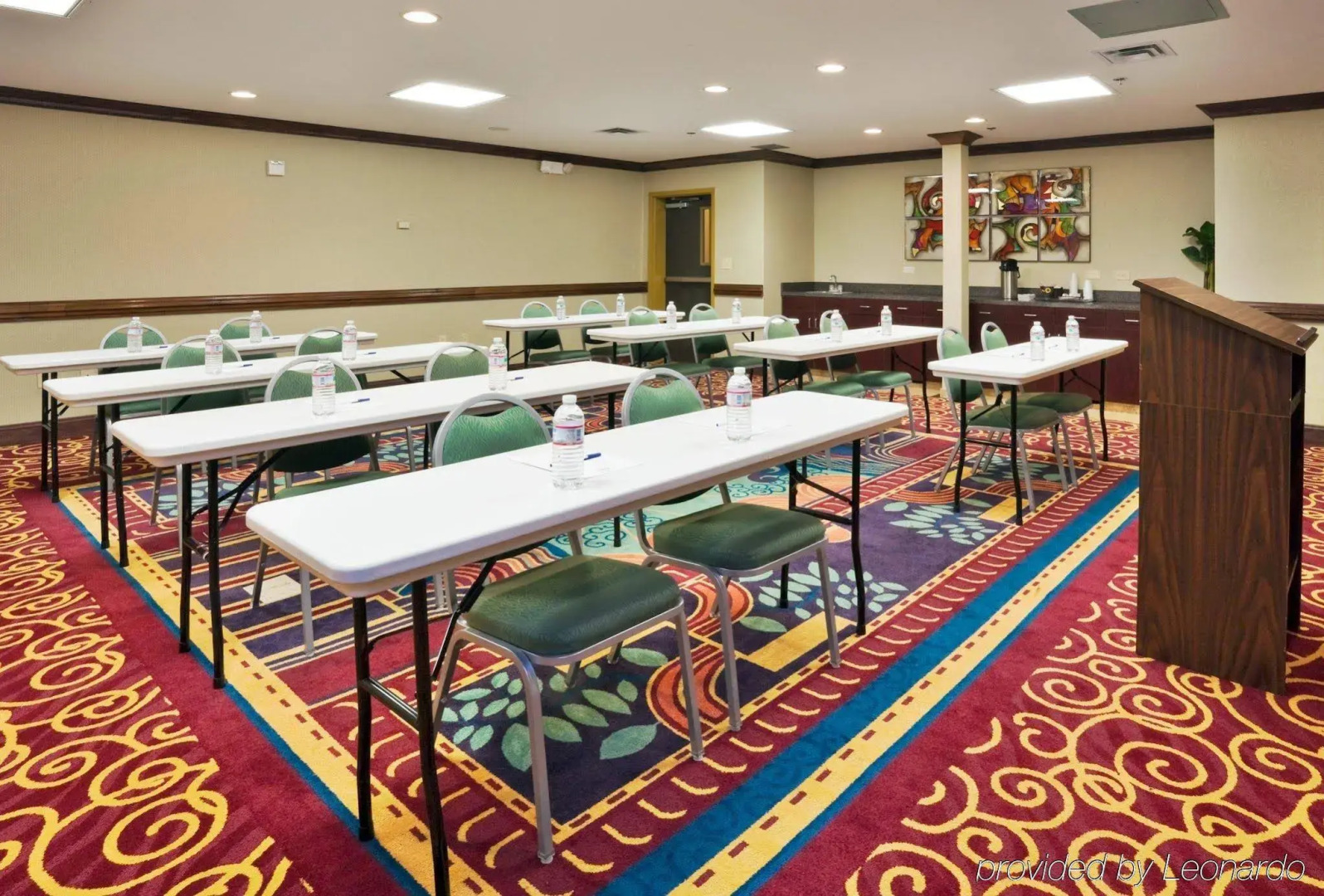 Holiday Inn Express Hotel & Suites Birmingham - Inverness by IHG